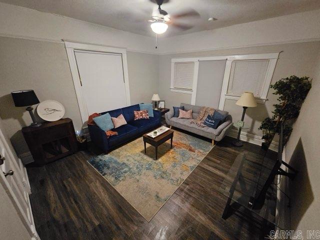 Stiffs CS - Residential Lease