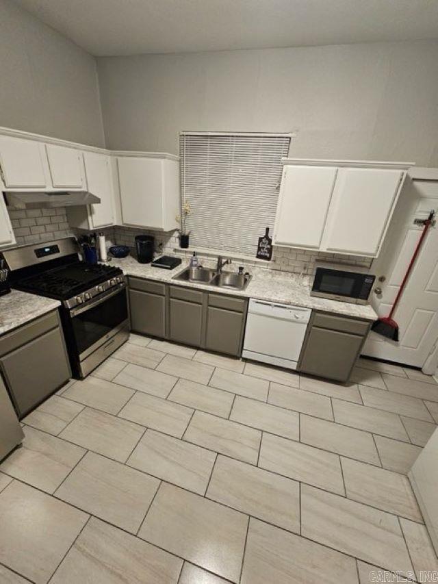 Stiffs CS - Residential Lease