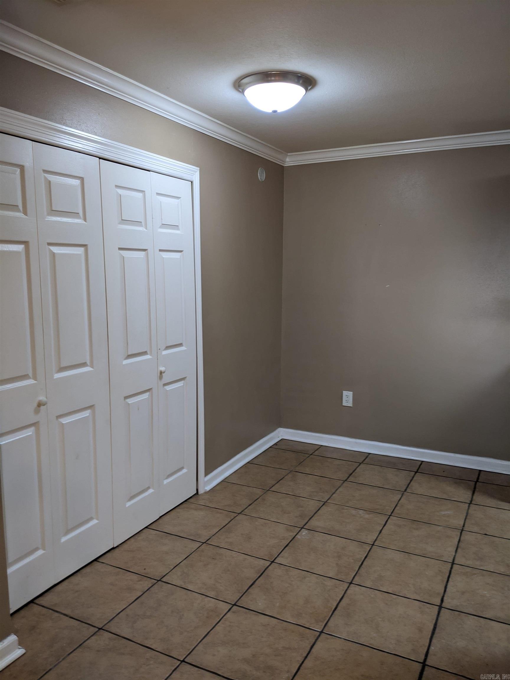 TANGLEWOOD - Residential
