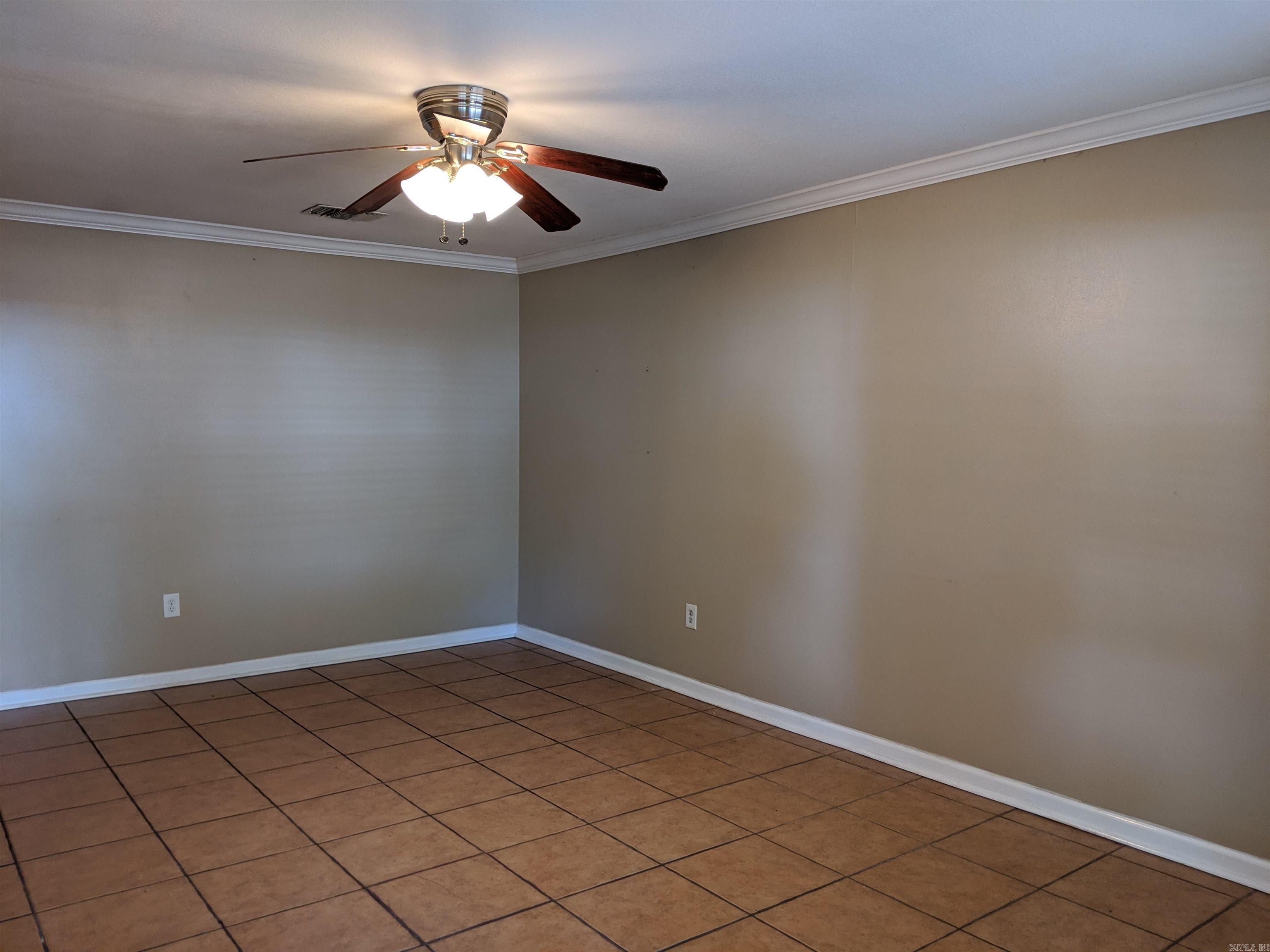 TANGLEWOOD - Residential