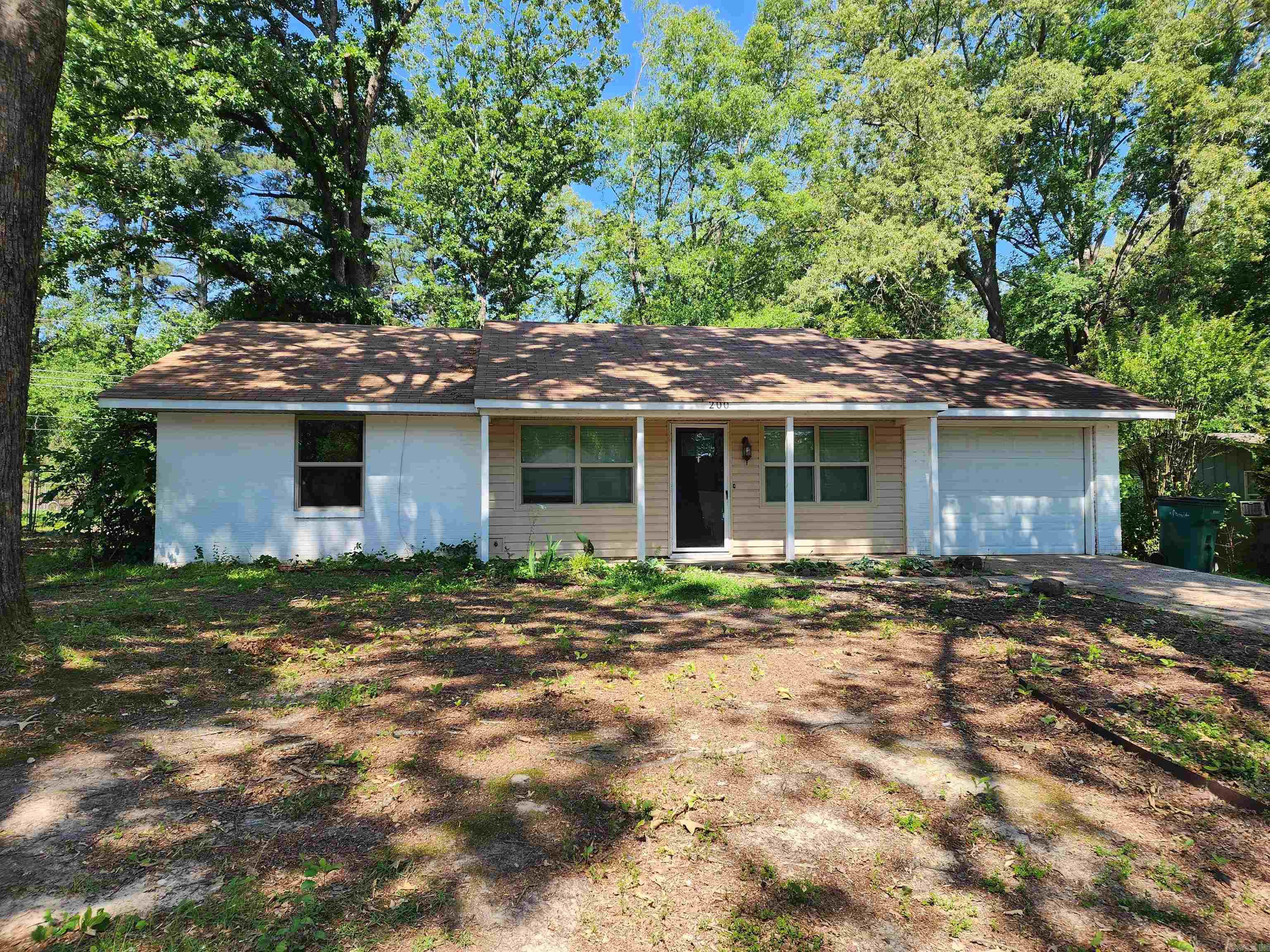 TANGLEWOOD - Residential