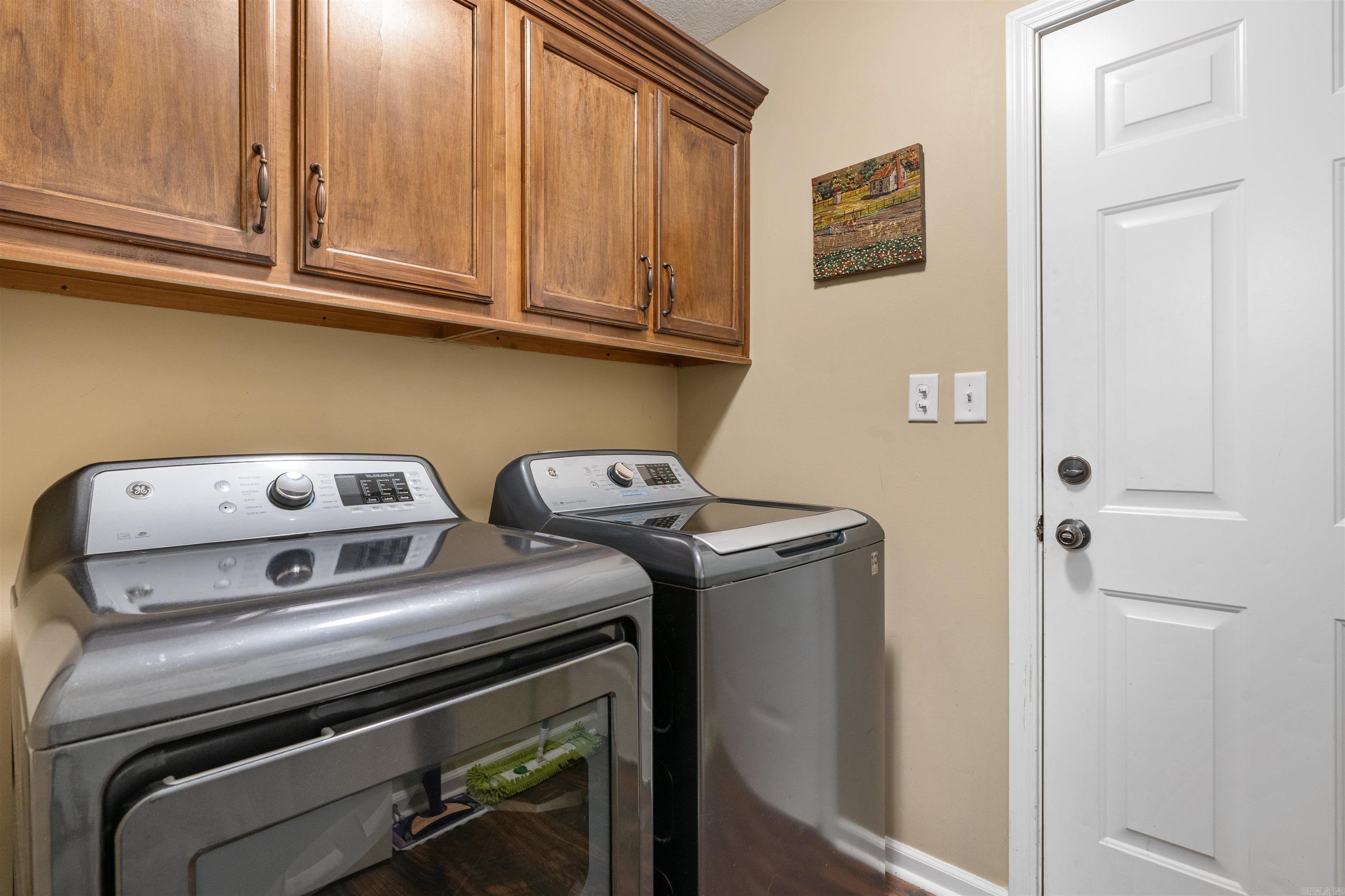 Horseshoe Estates - Residential