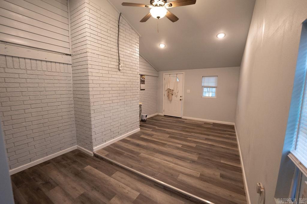 PINECROFT - Residential