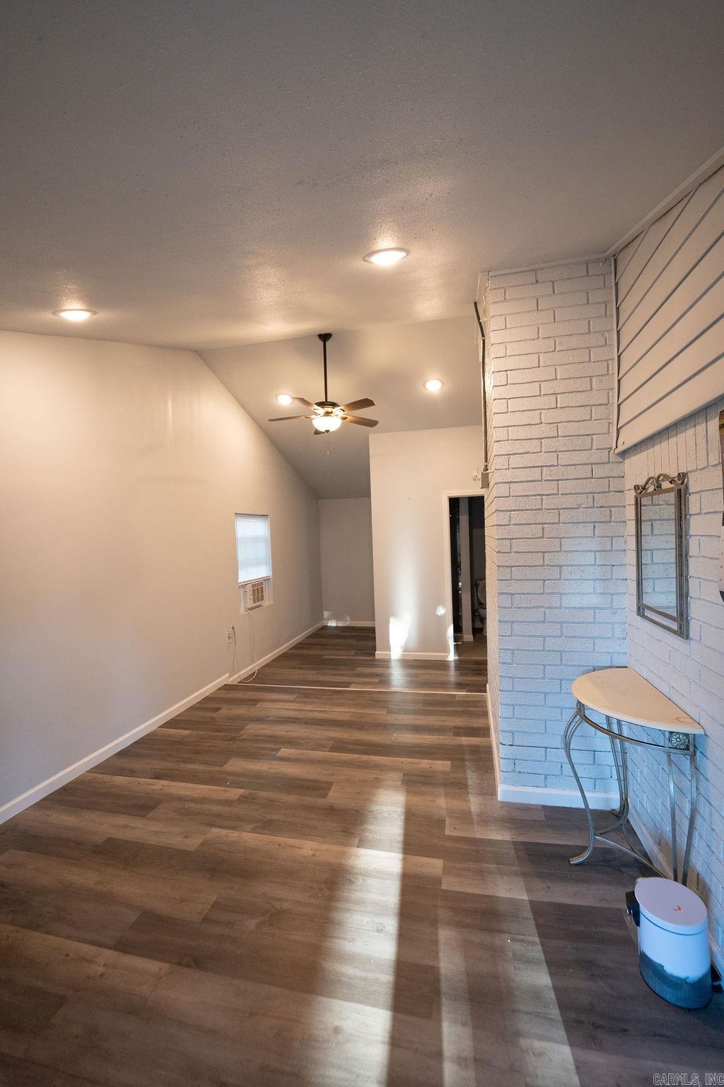 PINECROFT - Residential