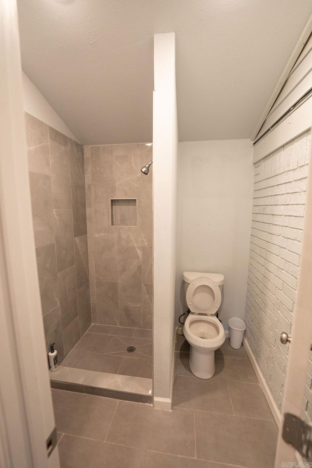 PINECROFT - Residential