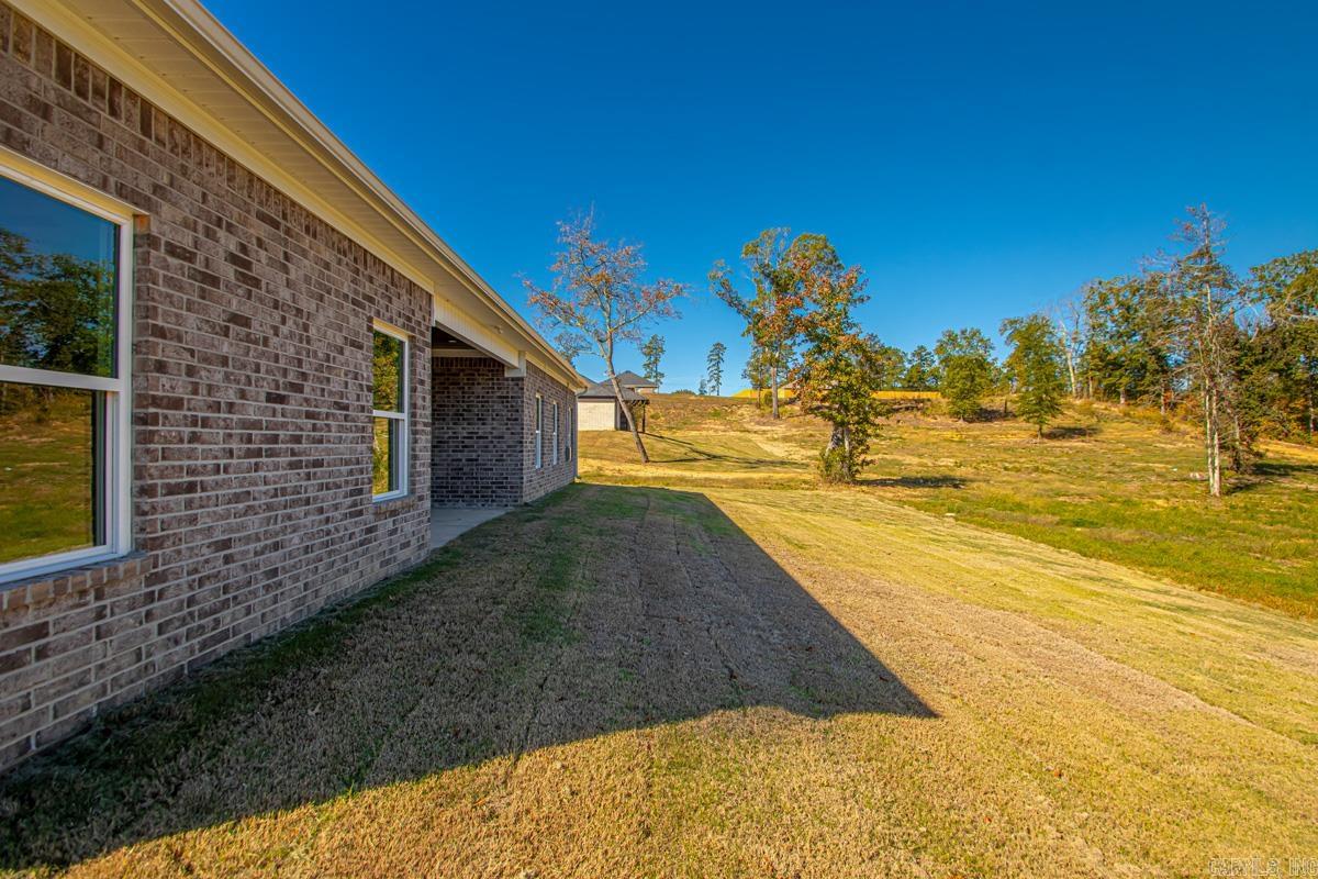 WINCHESTER ESTATES - Residential