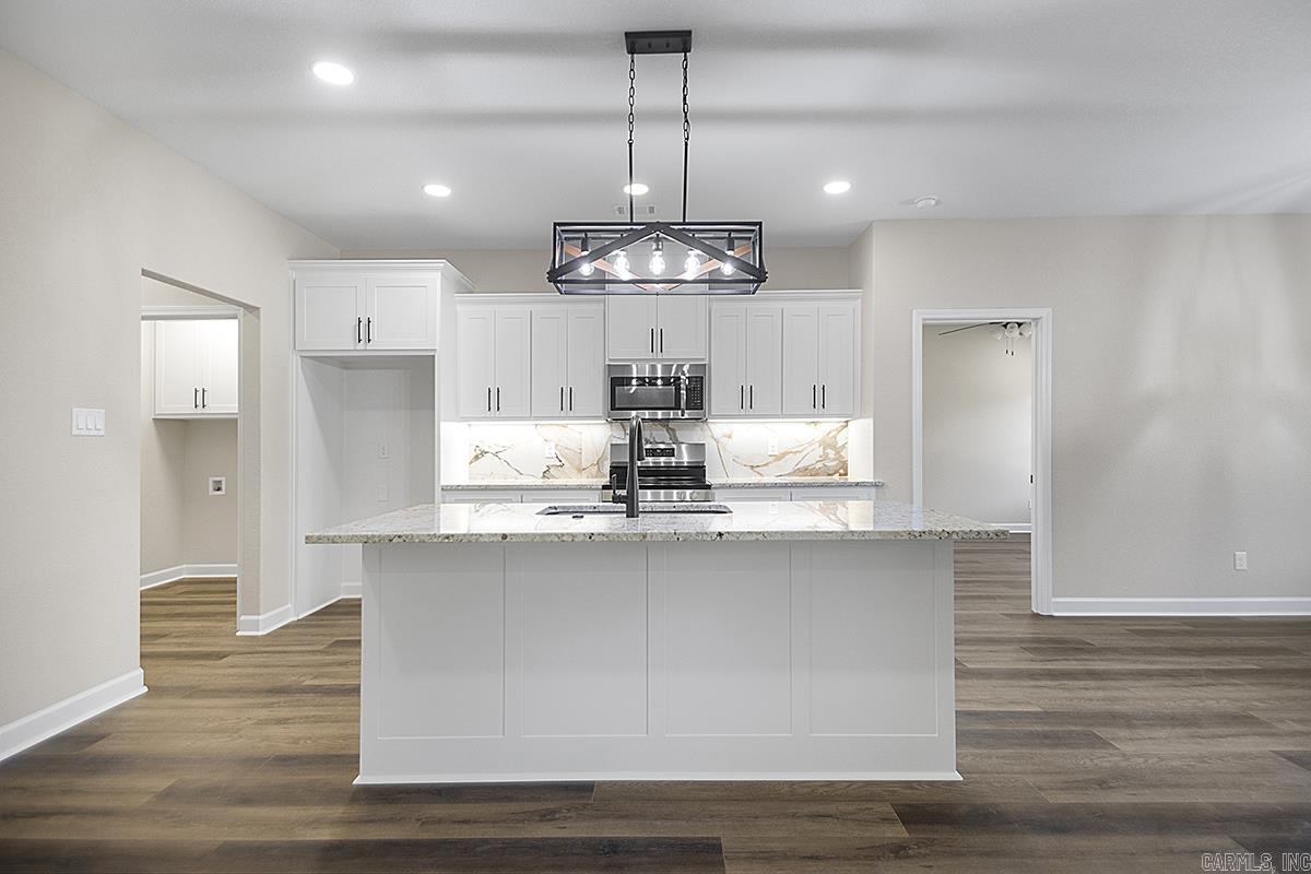 WINCHESTER ESTATES - Residential