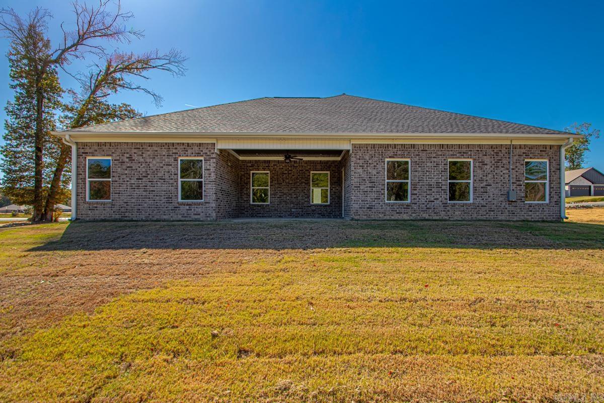 WINCHESTER ESTATES - Residential