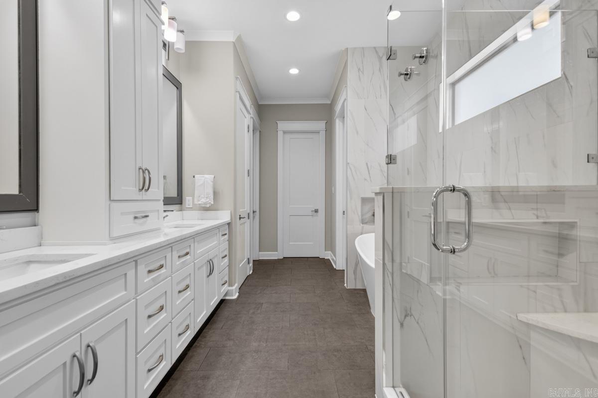 CHENAL VALLEY FALSTONE COURT - Residential