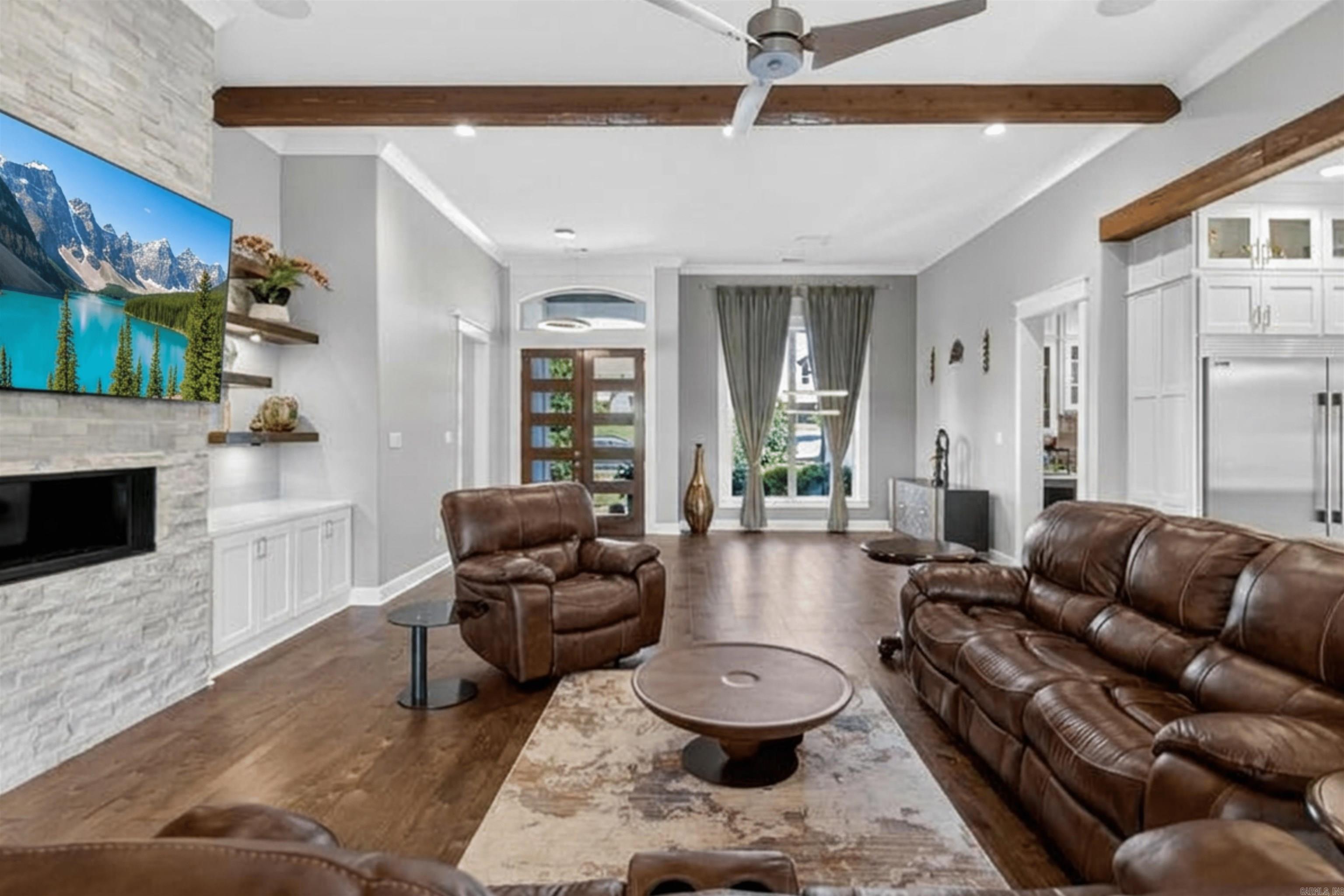 CHENAL VALLEY FALSTONE COURT - Residential