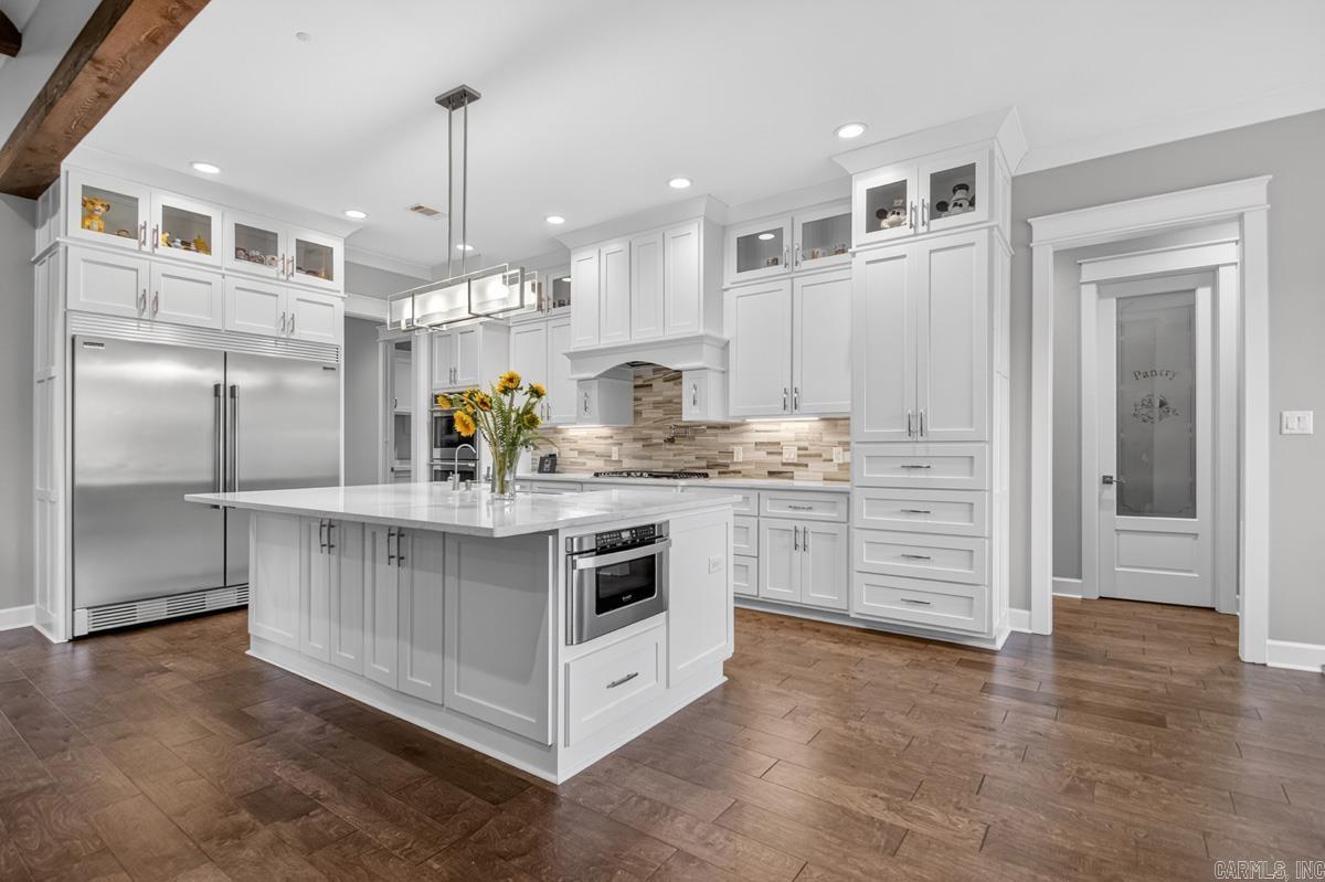 CHENAL VALLEY FALSTONE COURT - Residential