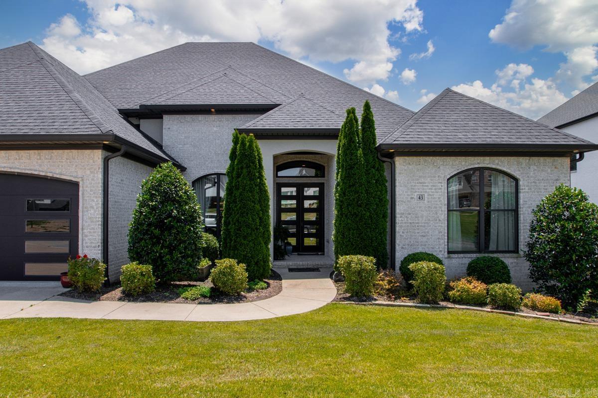 CHENAL VALLEY FALSTONE COURT - Residential