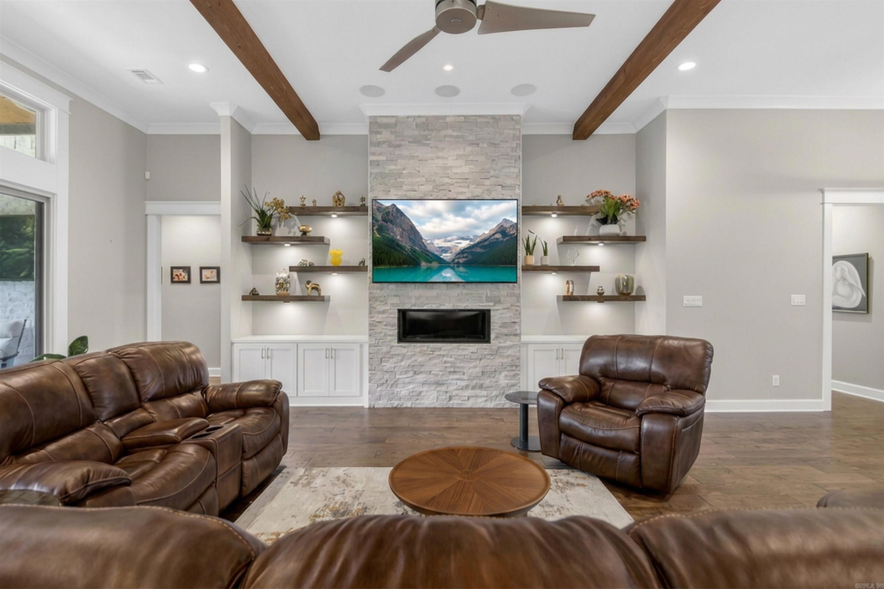 CHENAL VALLEY FALSTONE COURT - Residential