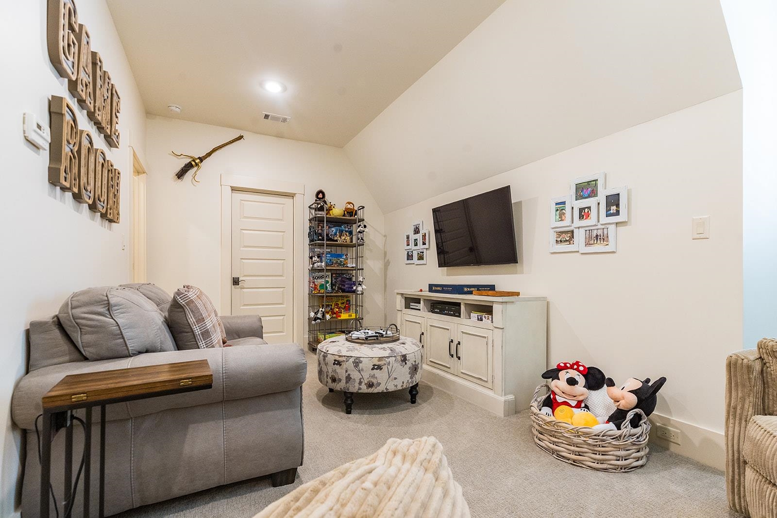 Ridgepointe Country Club - Residential