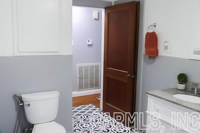 ORIGINAL TOWN OF SHERIDAN - Residential