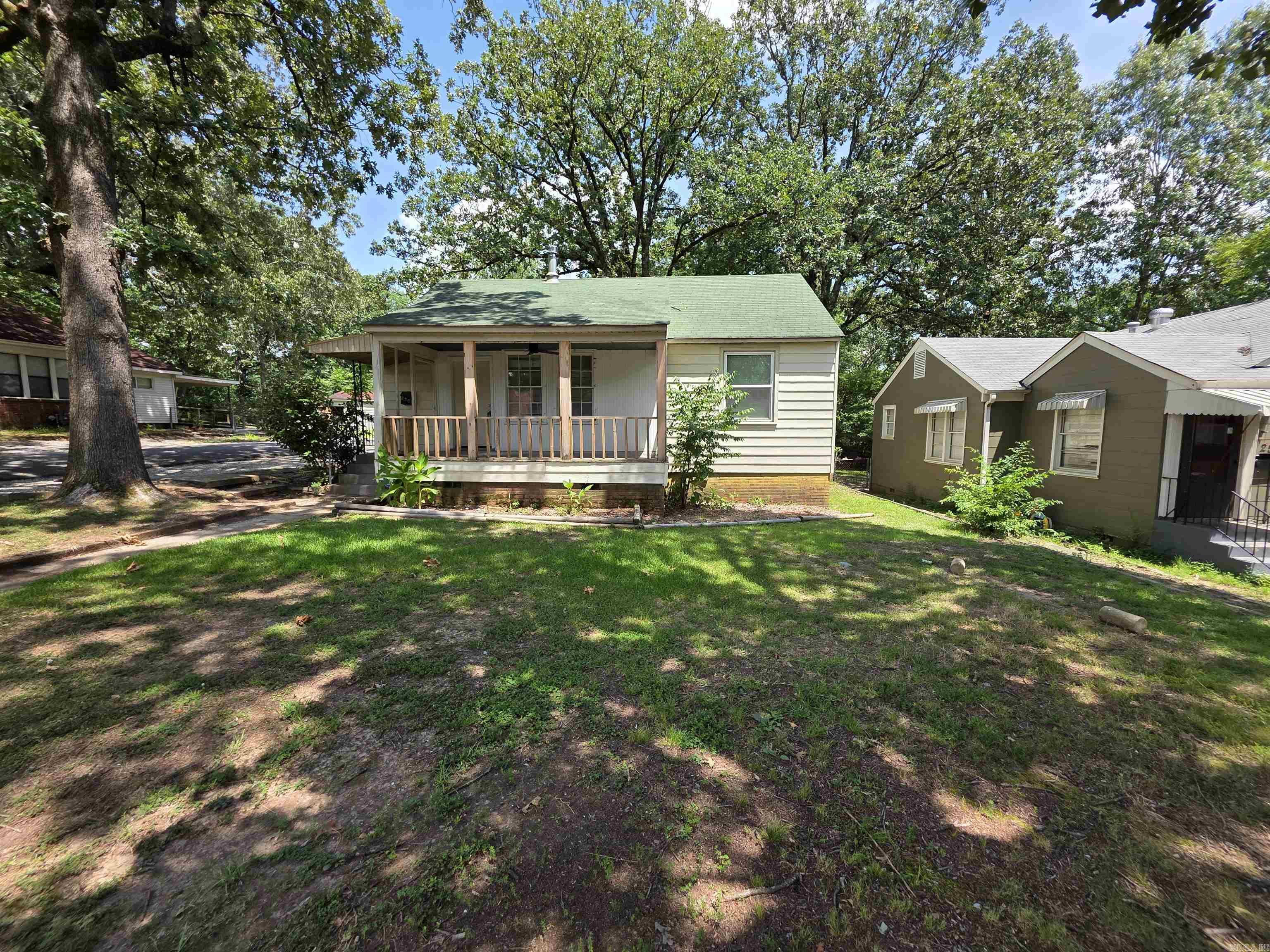 Cherry & Cox - Residential Lease