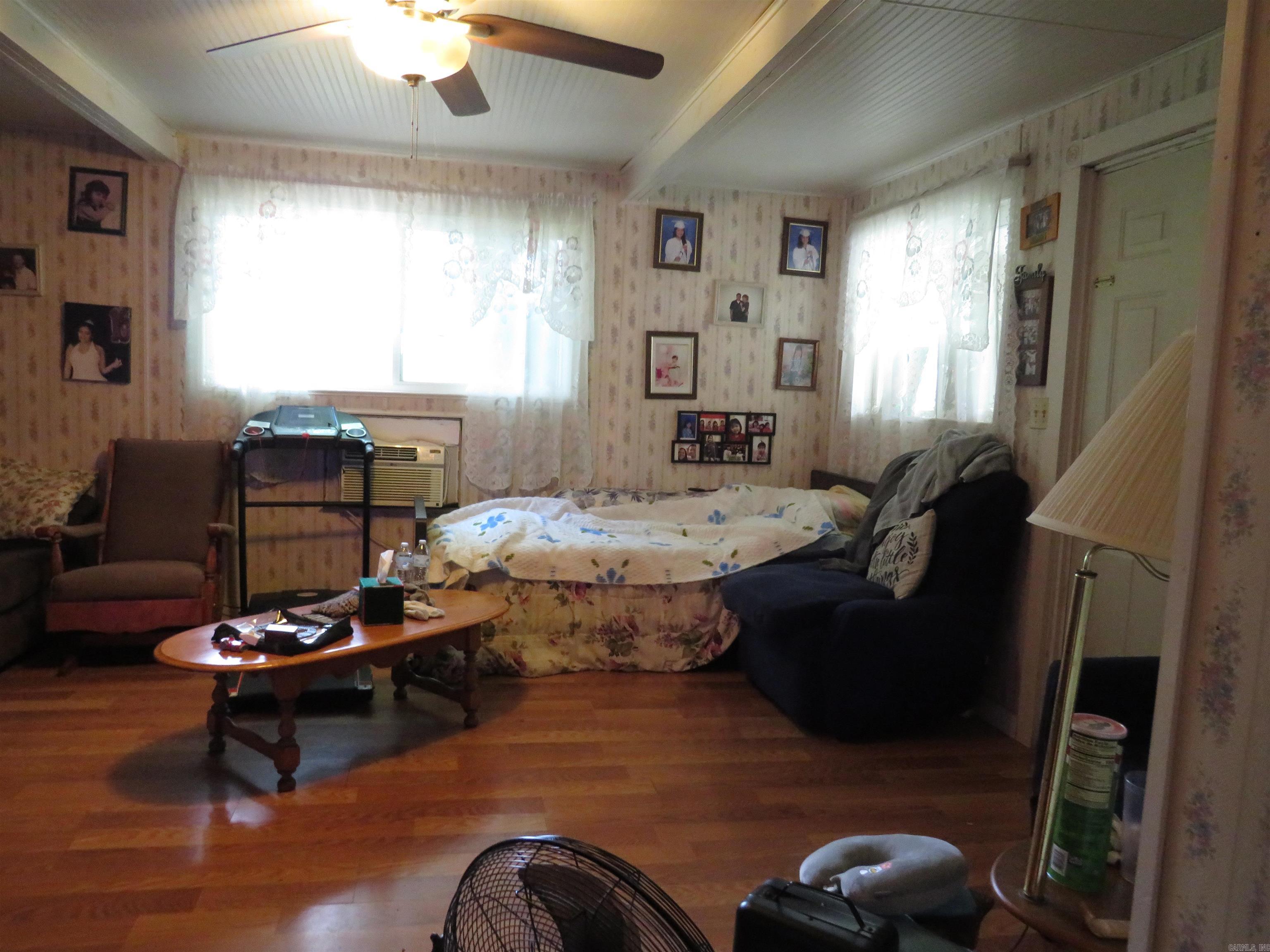 CARSON PARK - Residential
