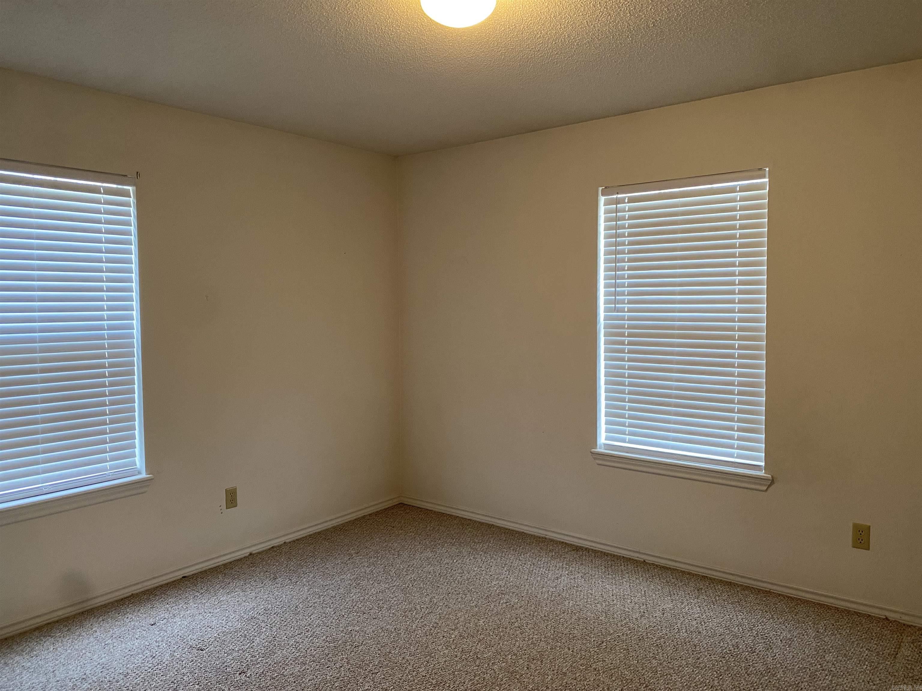 Original Mineral Springs - Residential