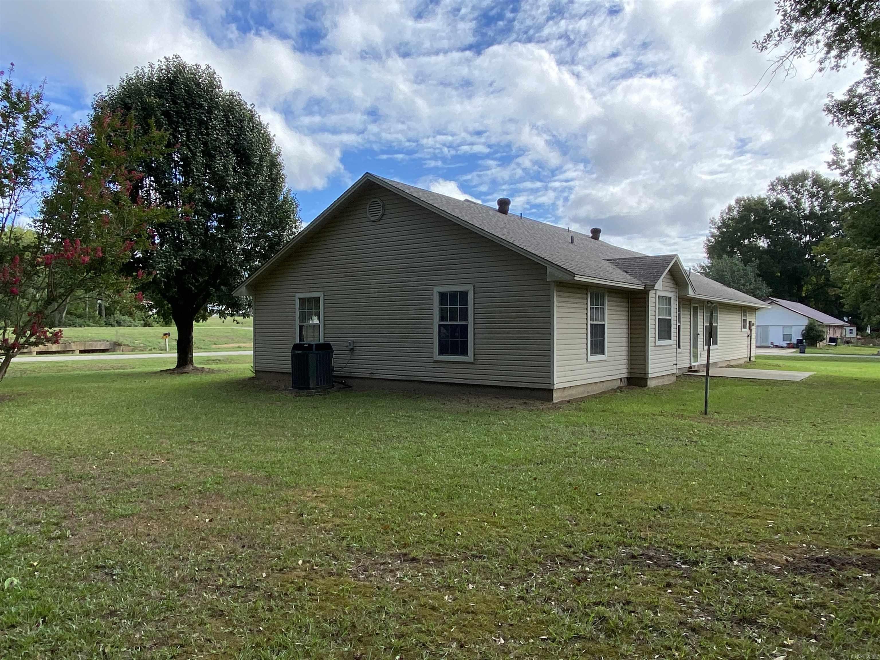 Original Mineral Springs - Residential