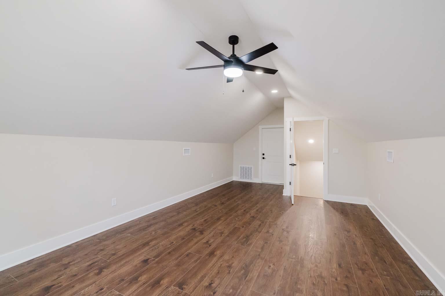 DIAMONDHEAD M1 - Residential