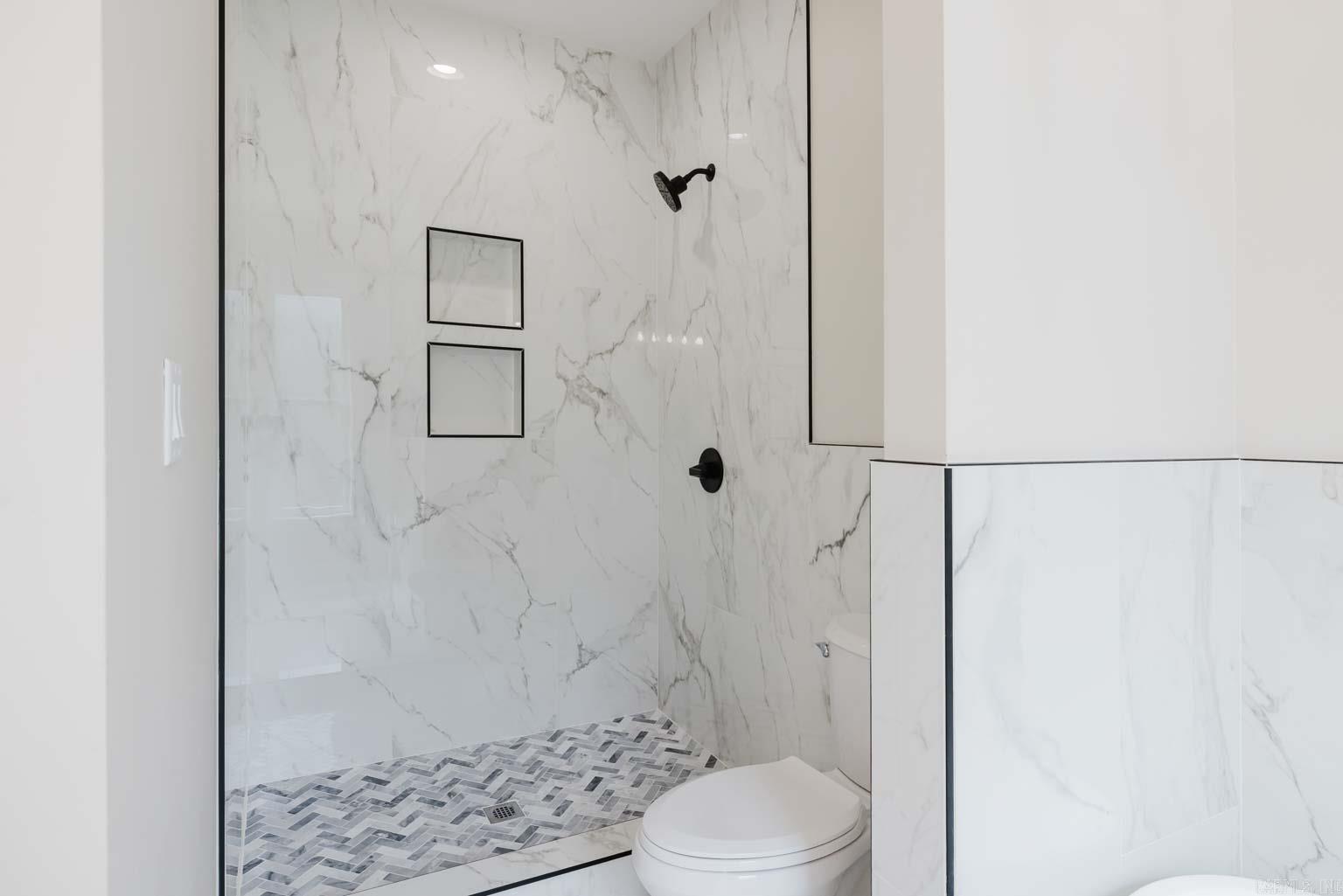 DIAMONDHEAD M1 - Residential