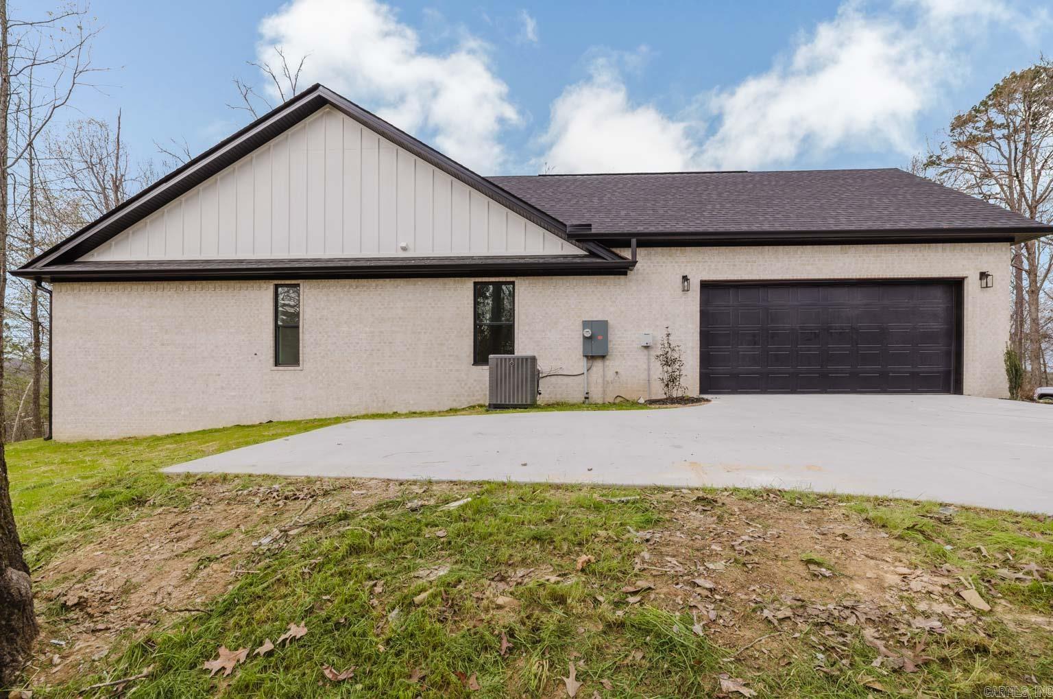 DIAMONDHEAD M1 - Residential