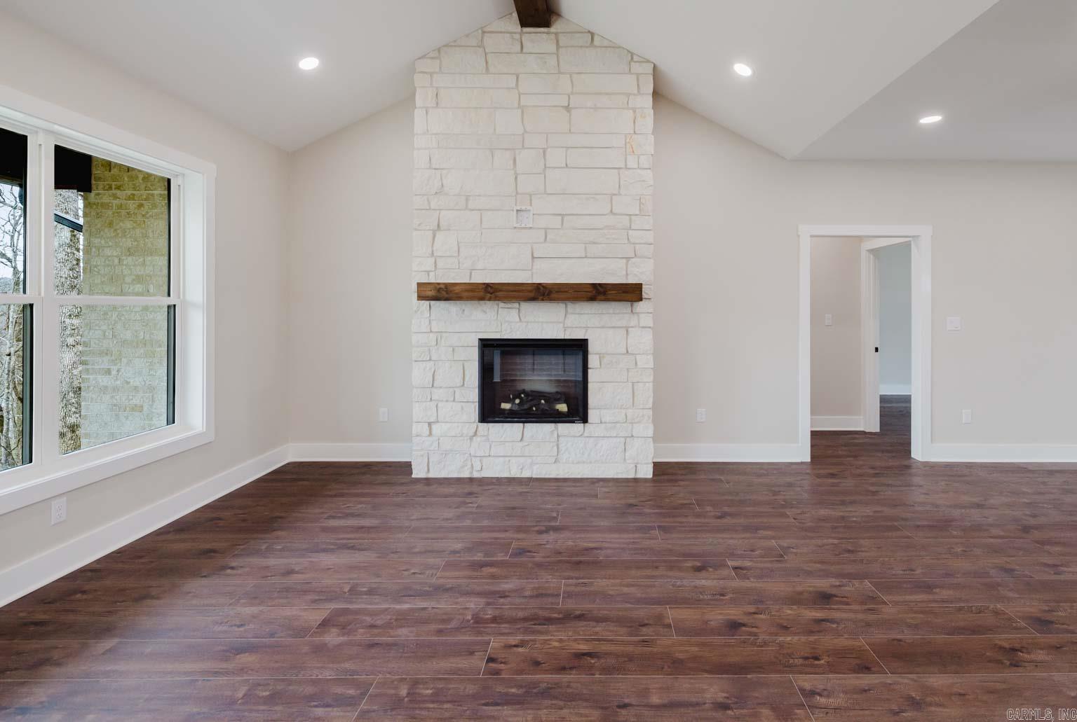 DIAMONDHEAD M1 - Residential