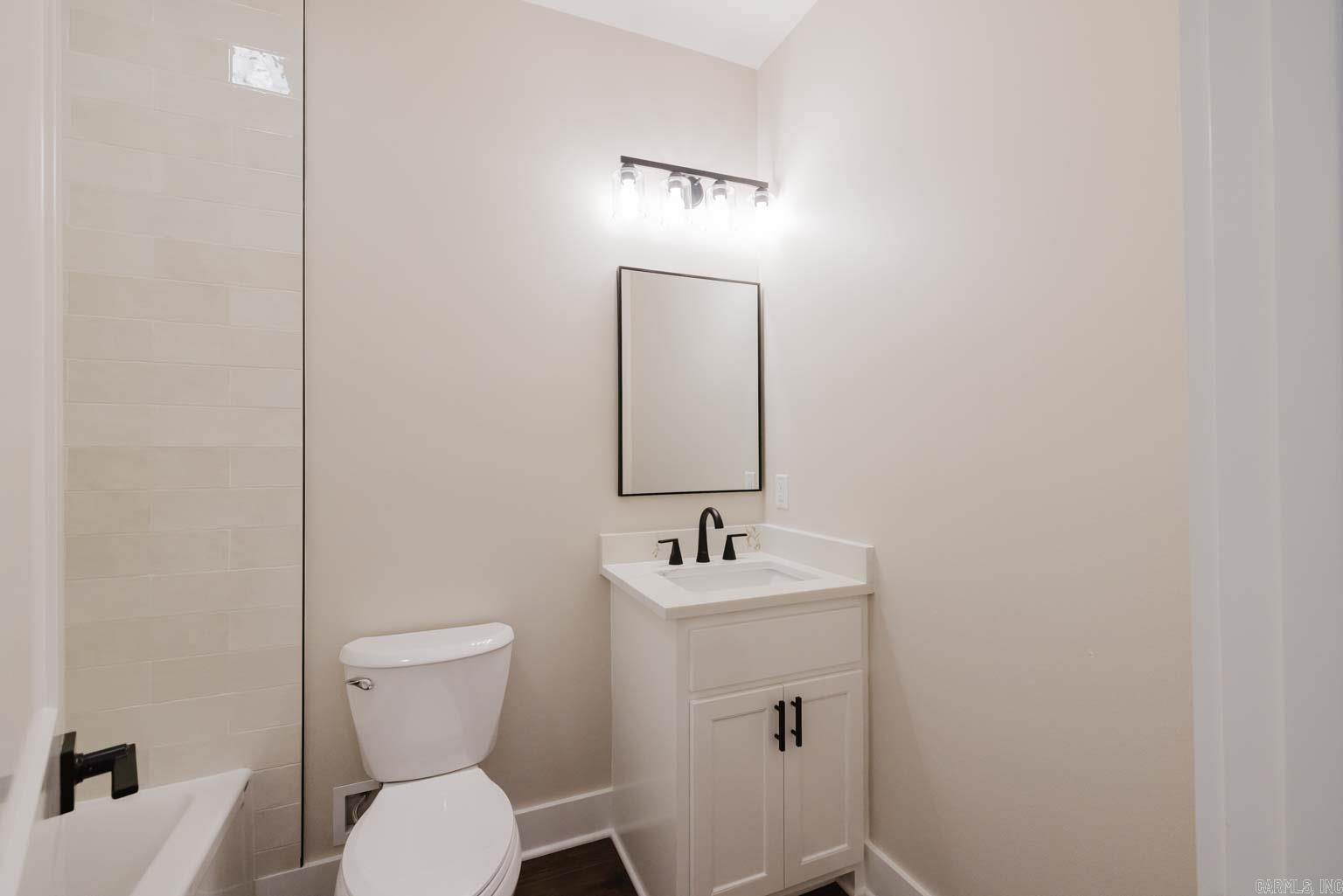 DIAMONDHEAD M1 - Residential