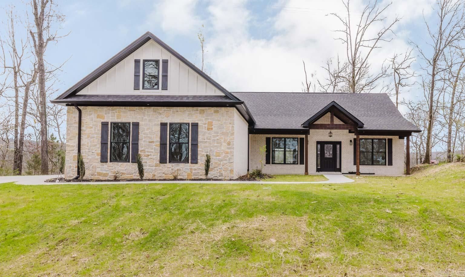 DIAMONDHEAD M1 - Residential