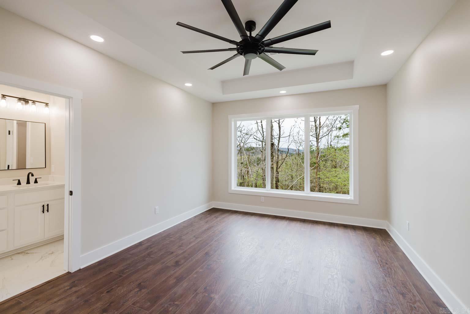 DIAMONDHEAD M1 - Residential