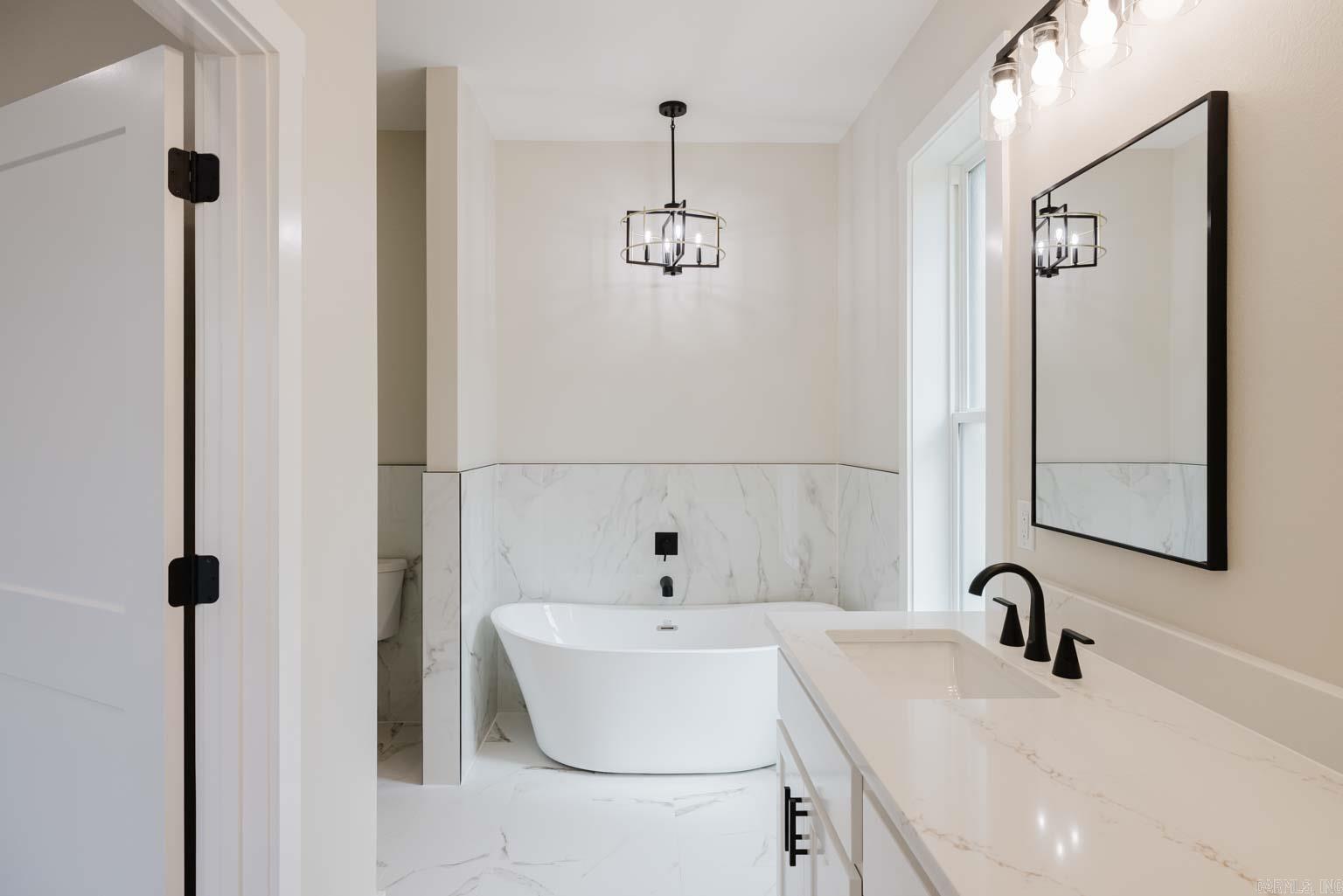 DIAMONDHEAD M1 - Residential