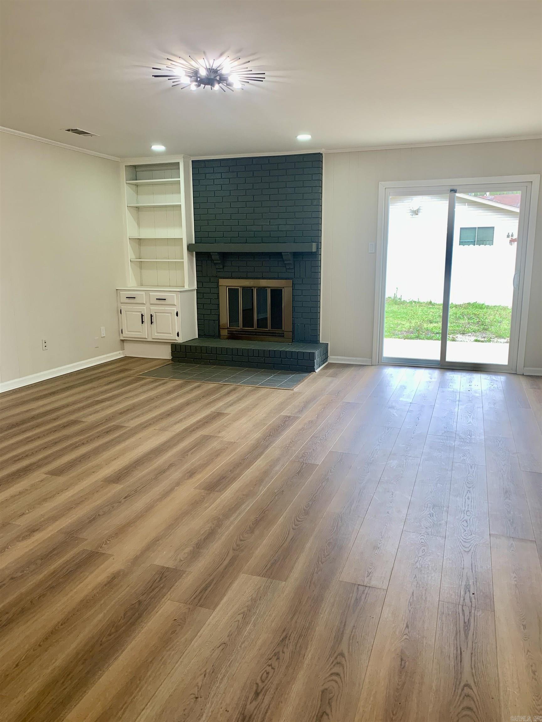 PEOPLES SOUTH - Residential