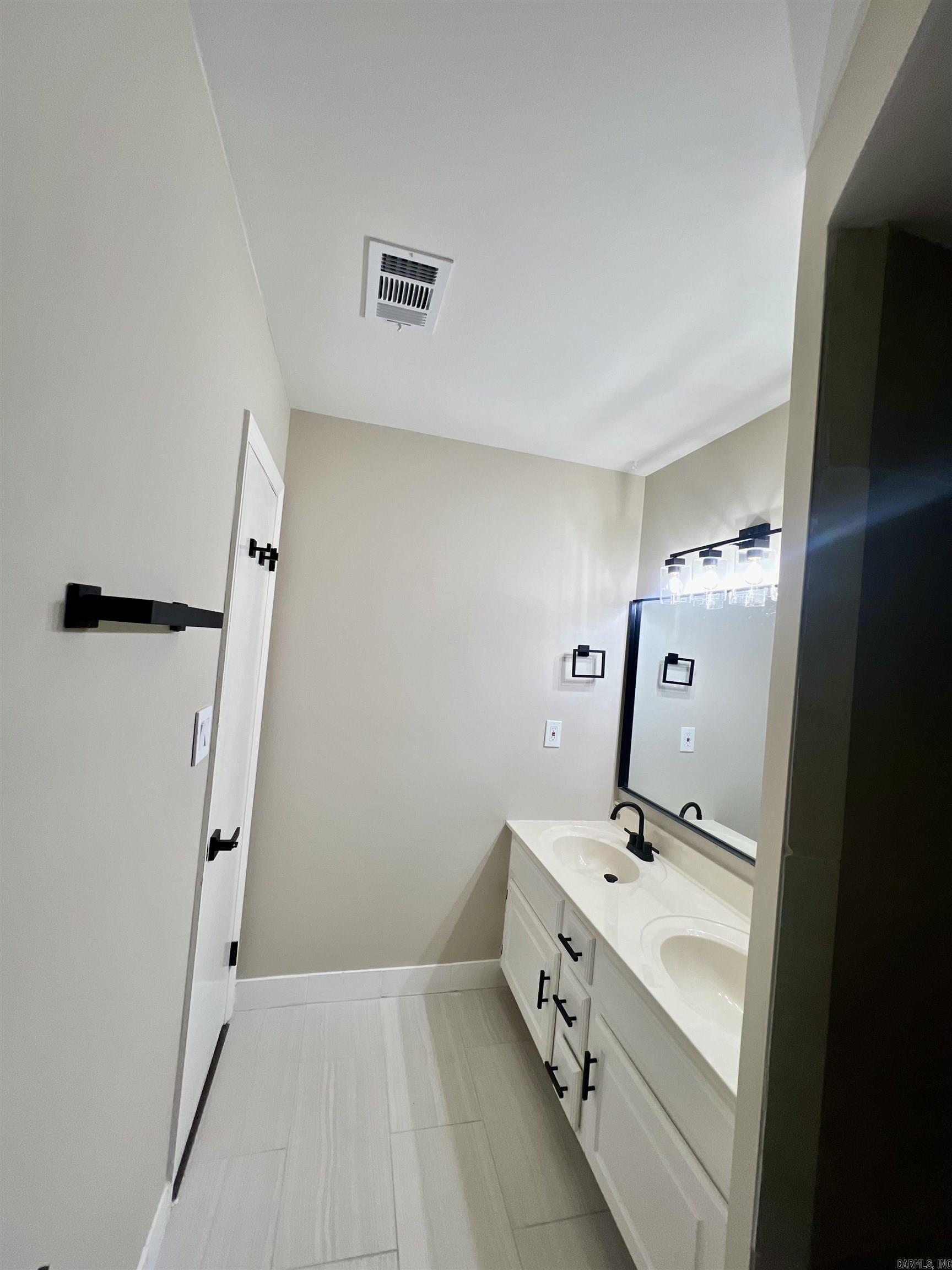 PEOPLES SOUTH - Residential