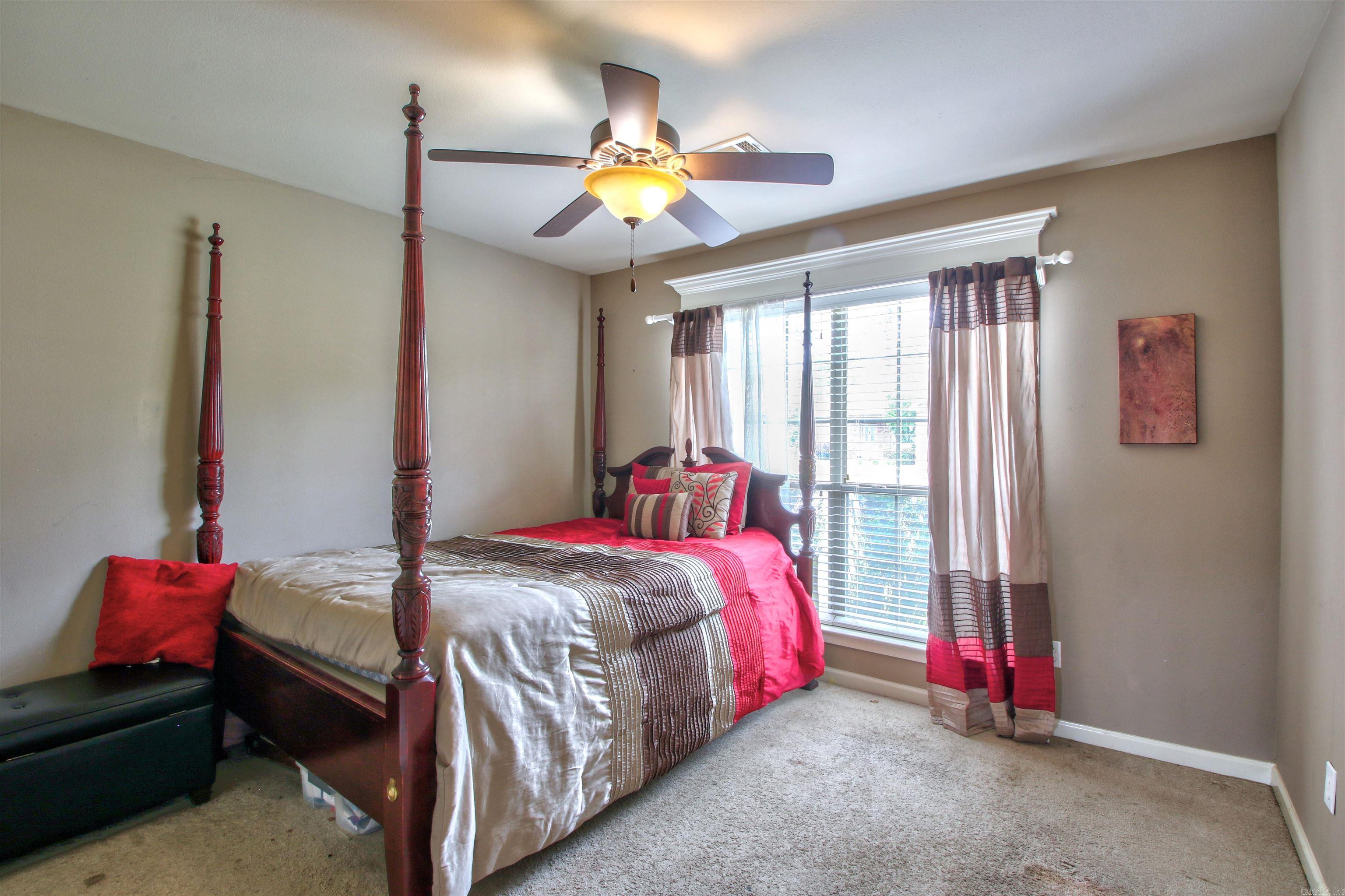 BENTLEY COURT - Residential