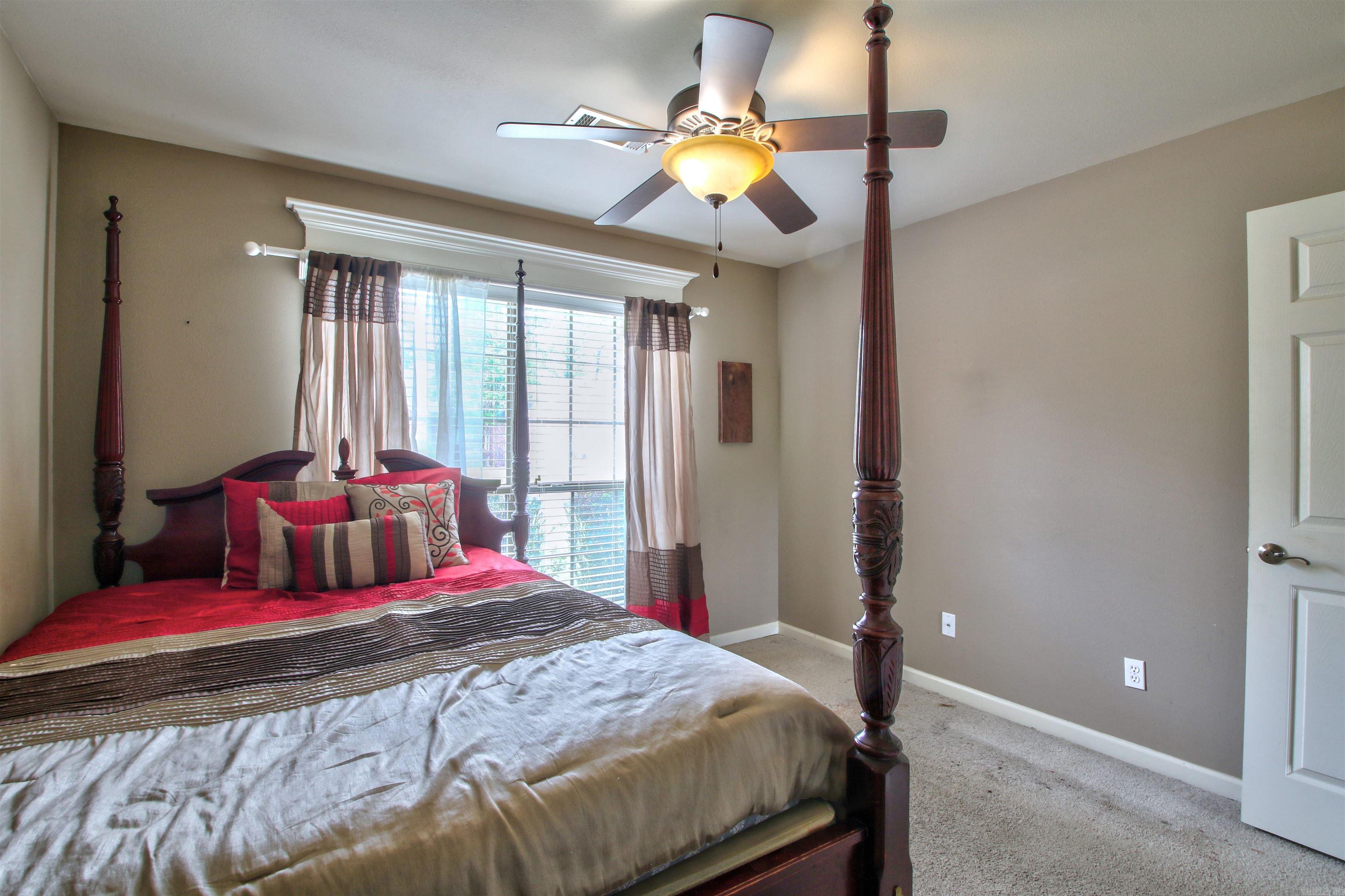 BENTLEY COURT - Residential