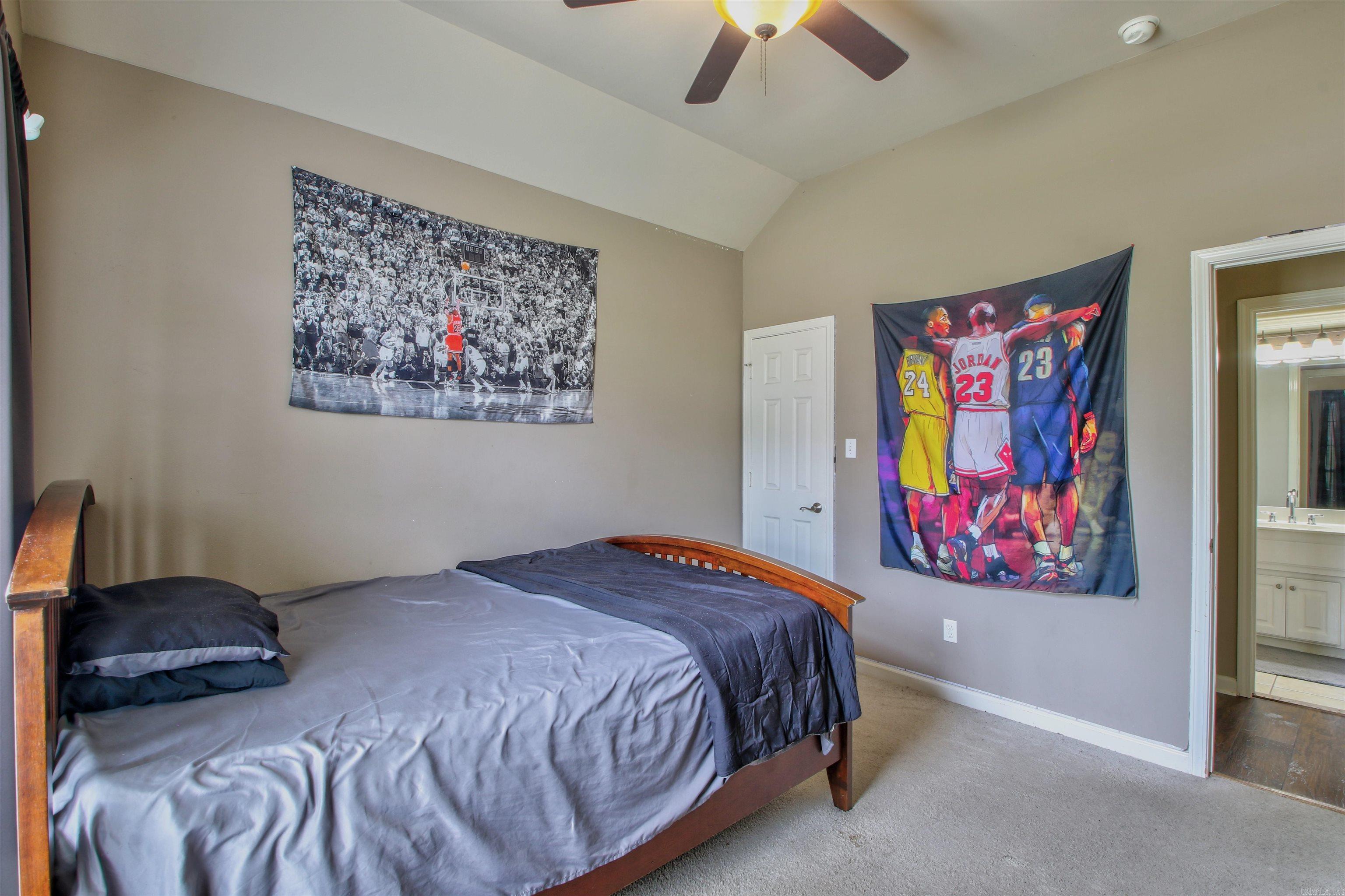 BENTLEY COURT - Residential