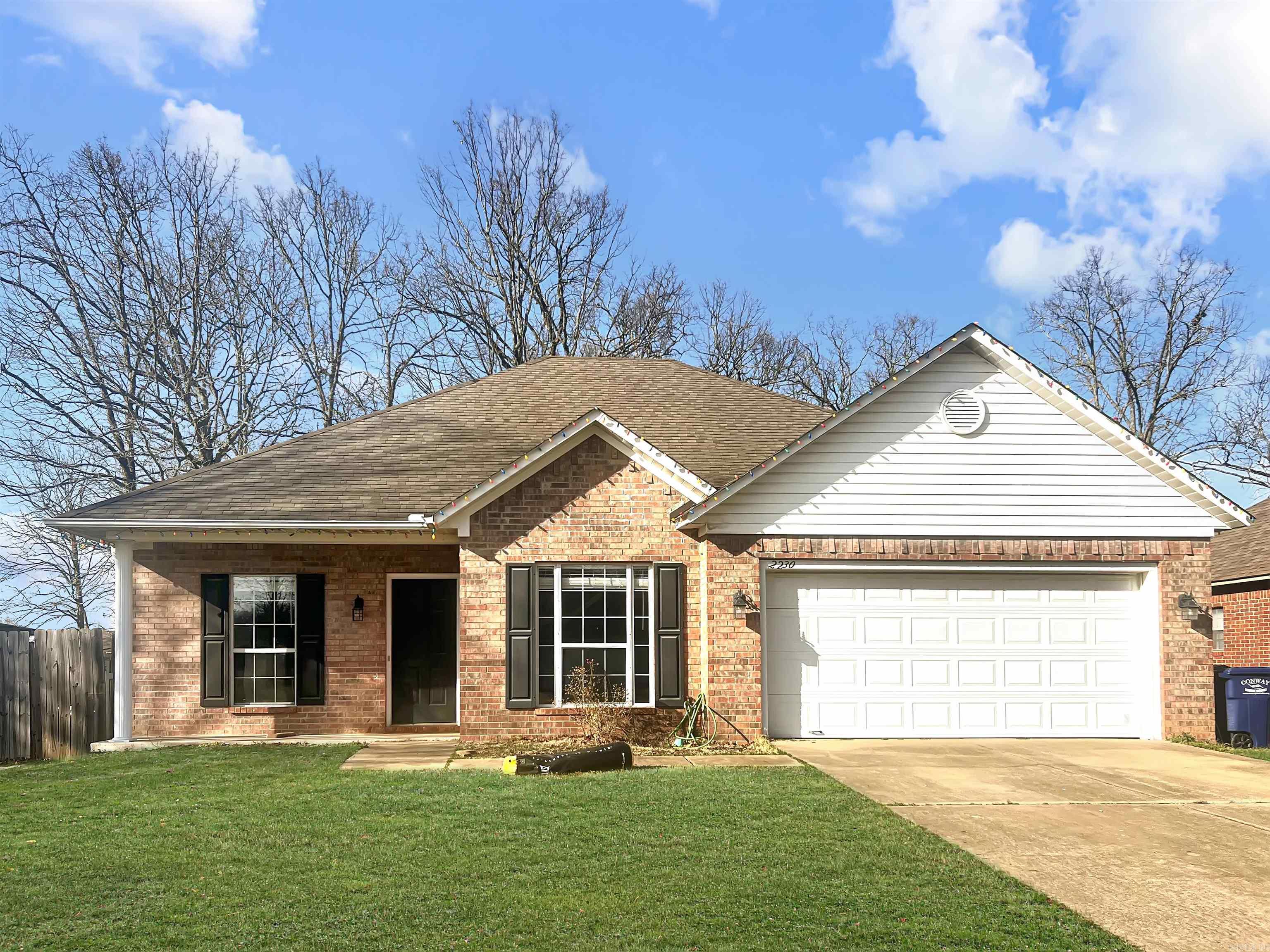 Charming 3BR/2BA home in West Conway very close to Ellen Smith School. This home would be perfect for anyone who's willing to give it a little TLC in exchange for instant equity! Priced to sell and sold as-is where-is. This home is a smart way to start investing in real estate and building long term wealth. Convenient location to Conway shopping, restaurant, and interstate. Water heater is fairly new so is stove.