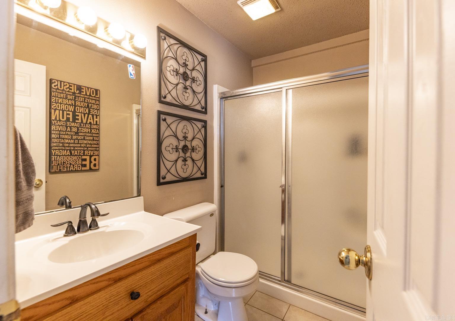 HIDDEN VALLEY - Residential