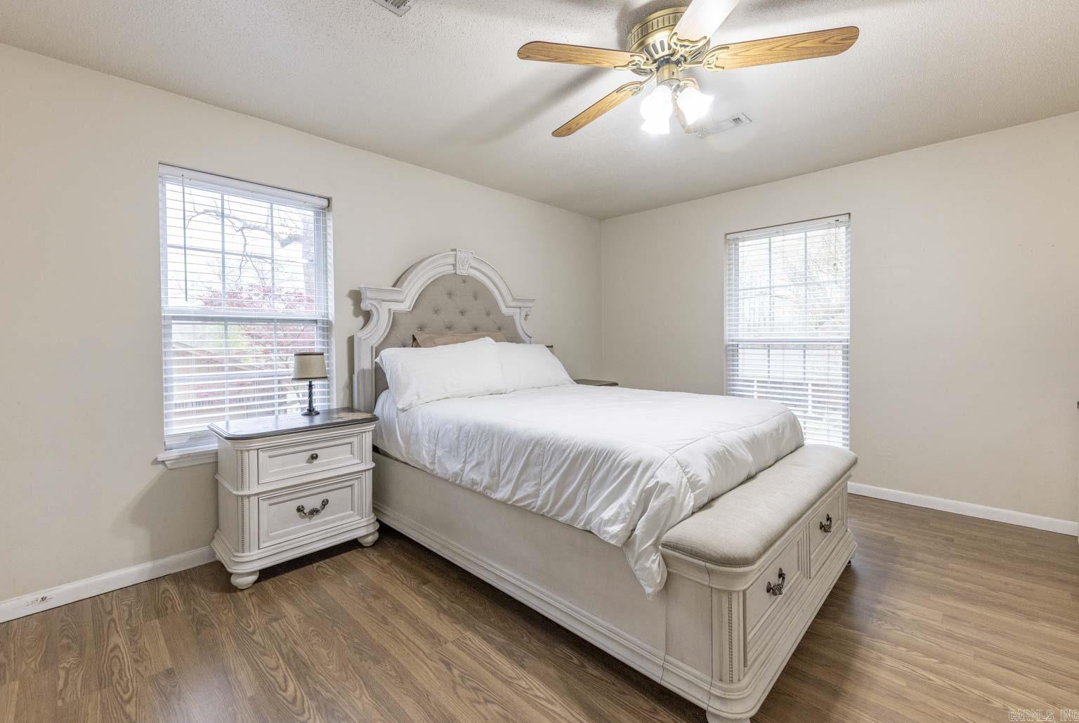 HIDDEN VALLEY - Residential