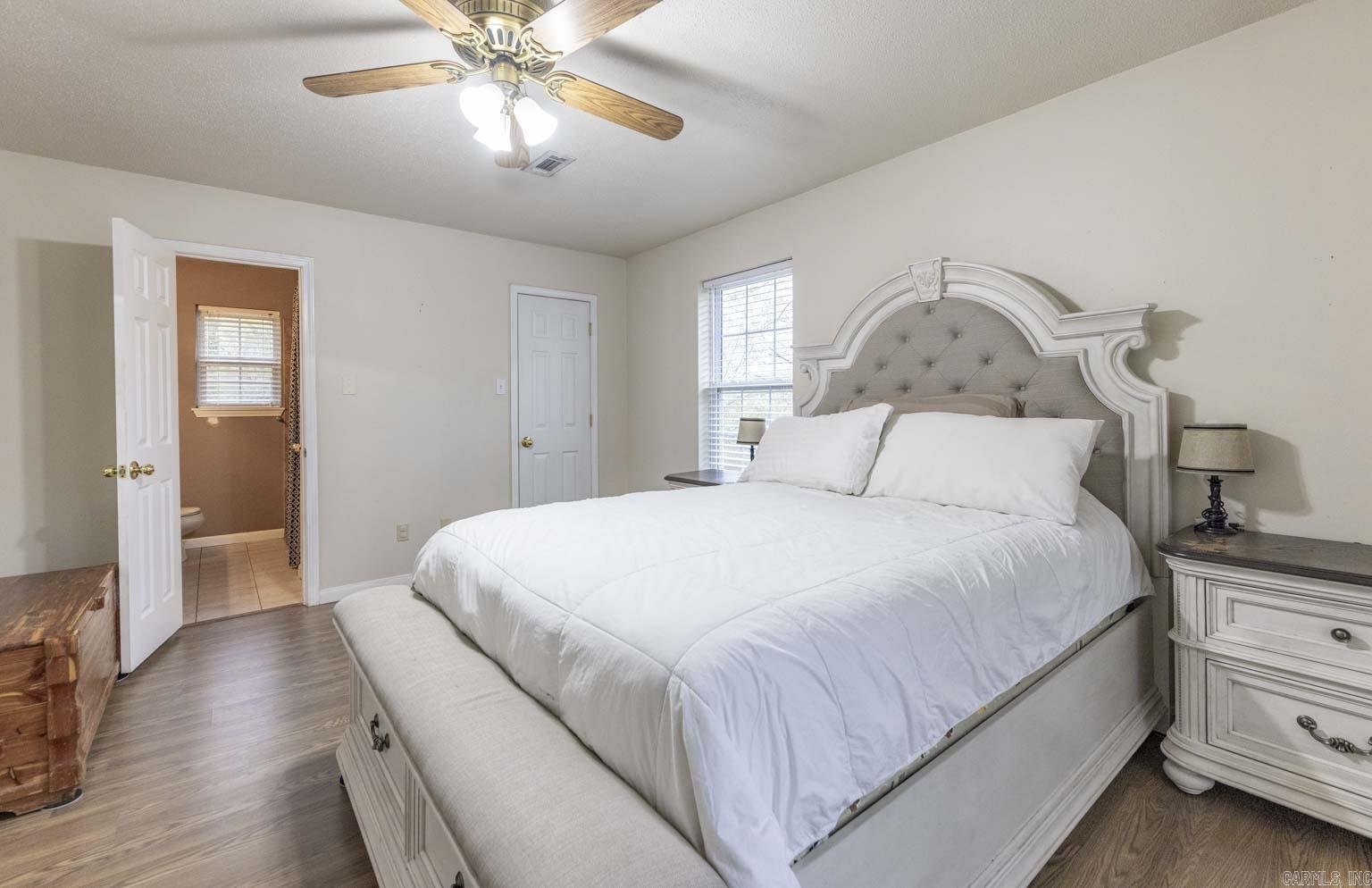 HIDDEN VALLEY - Residential