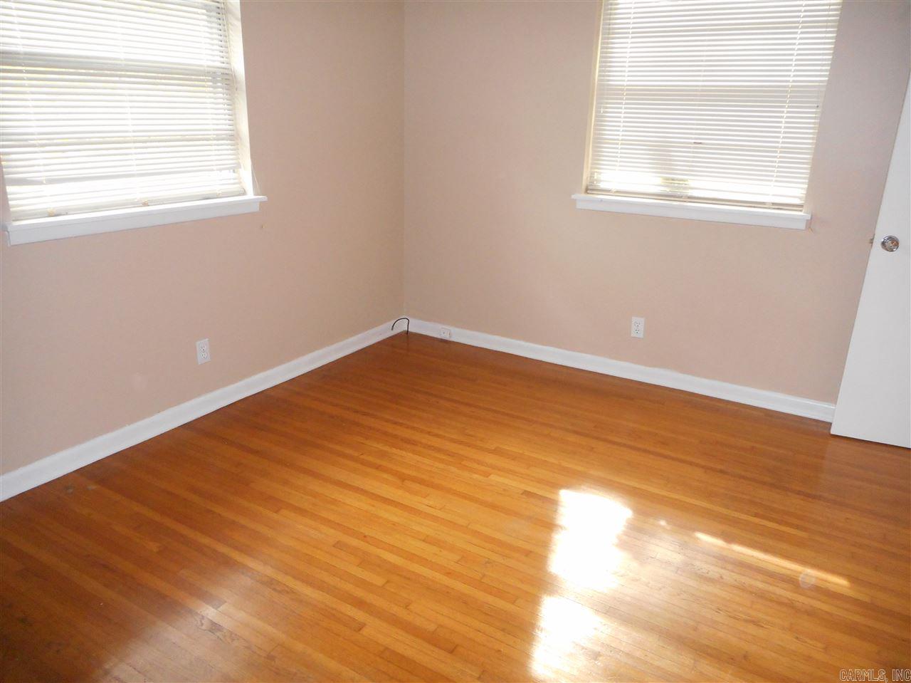 Twin Lakes - Residential