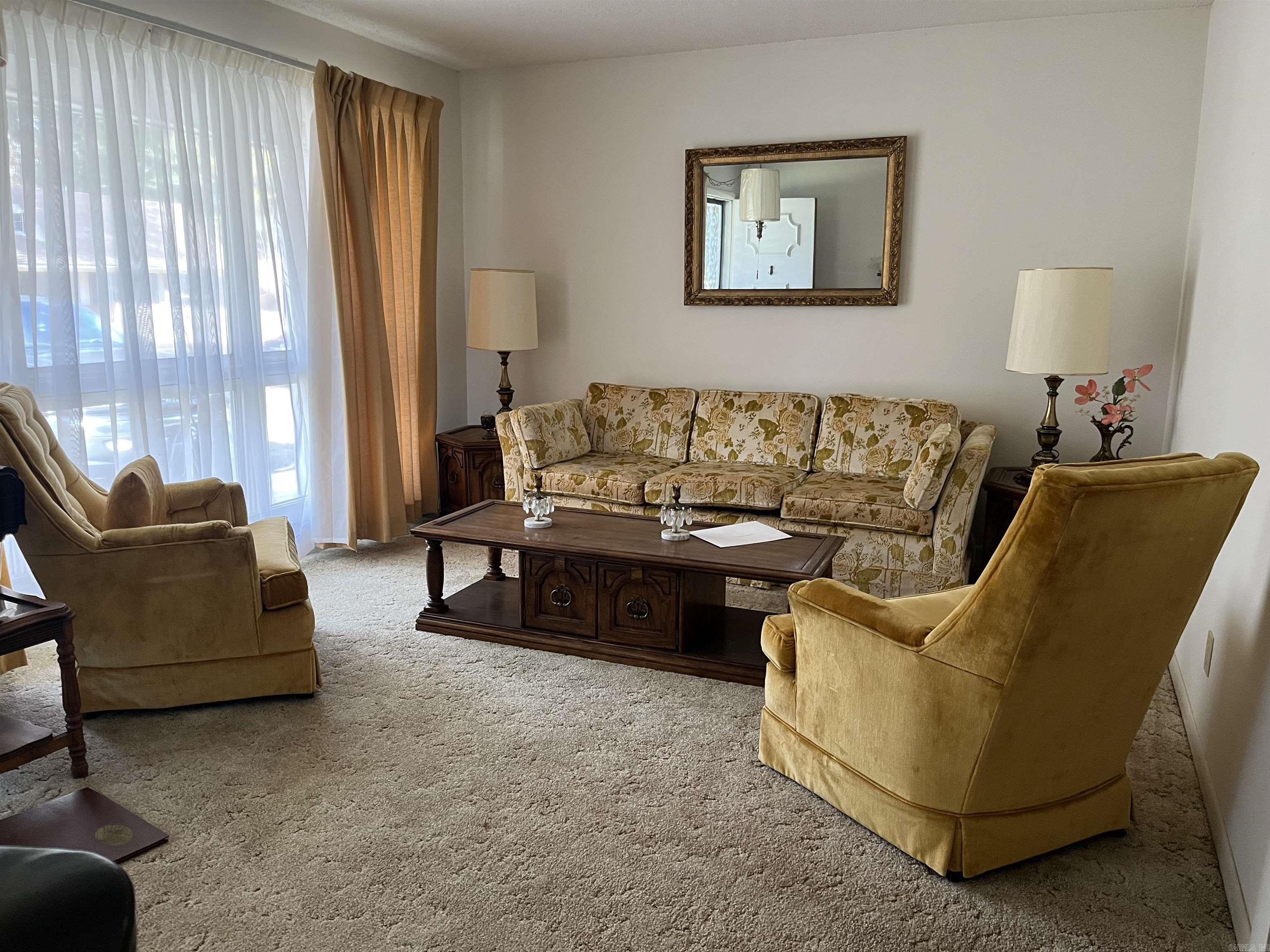 BROOKHAVEN - Residential