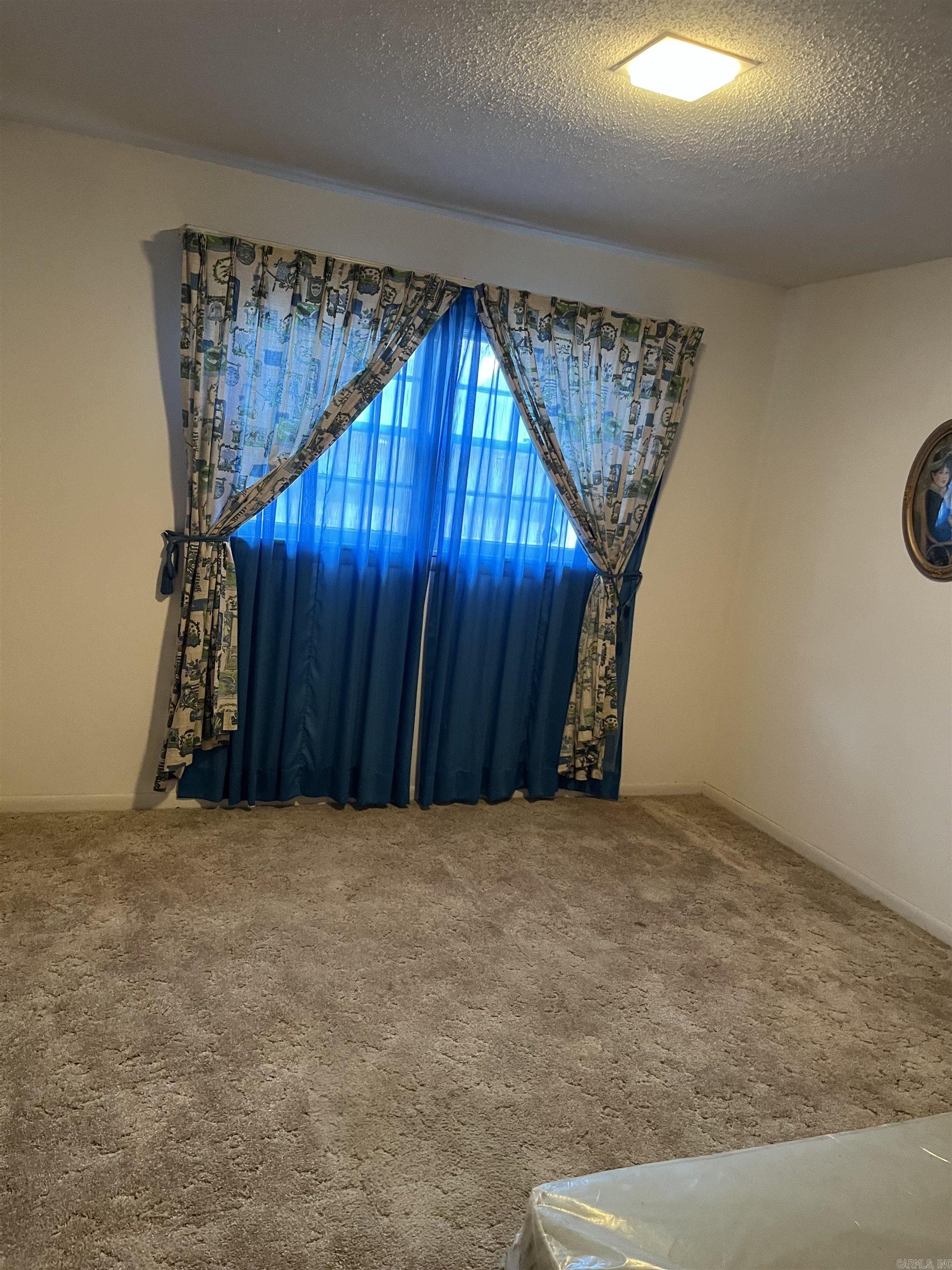 BROOKHAVEN - Residential