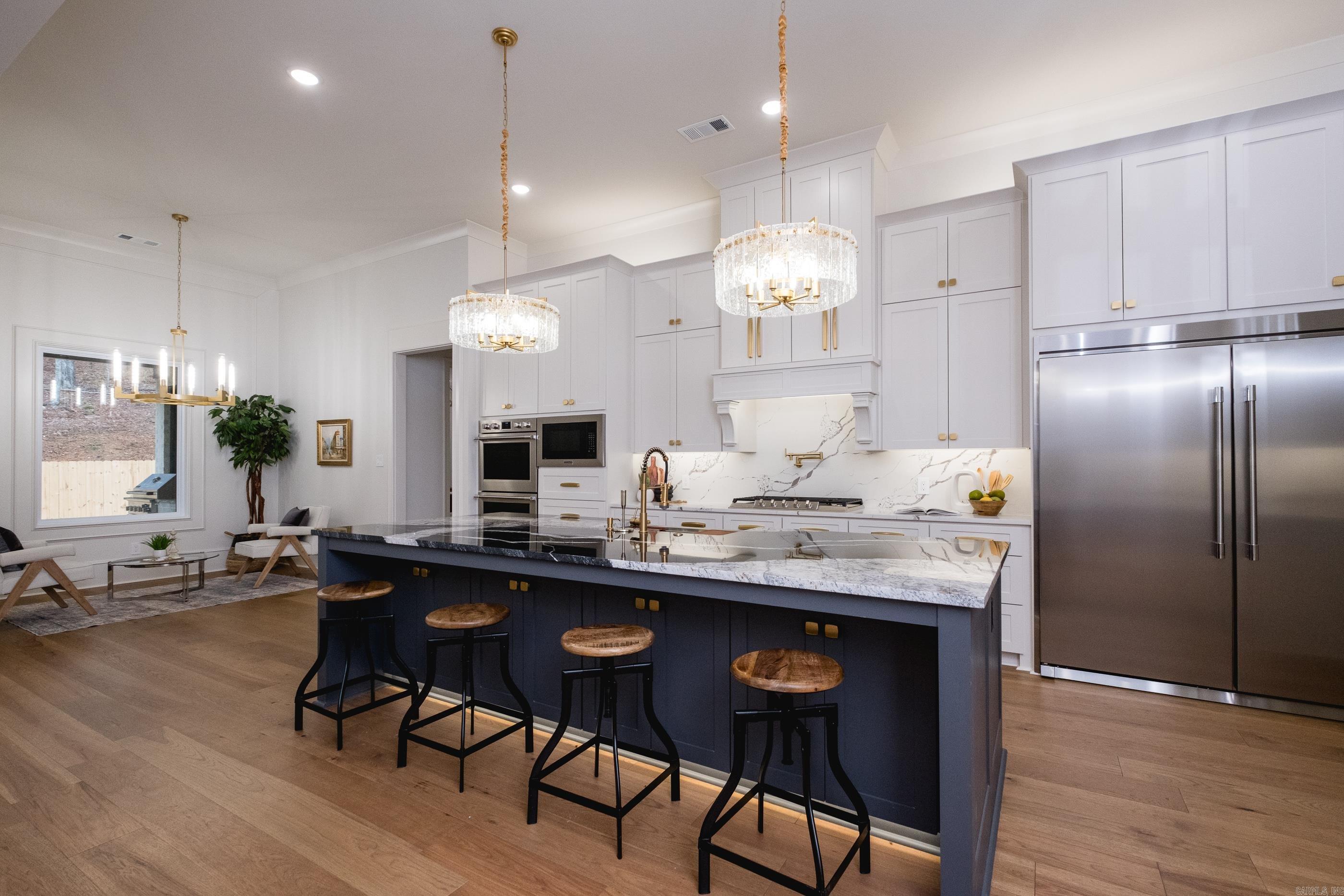 CHENAL VALLEY ABINGTON COURT - Residential