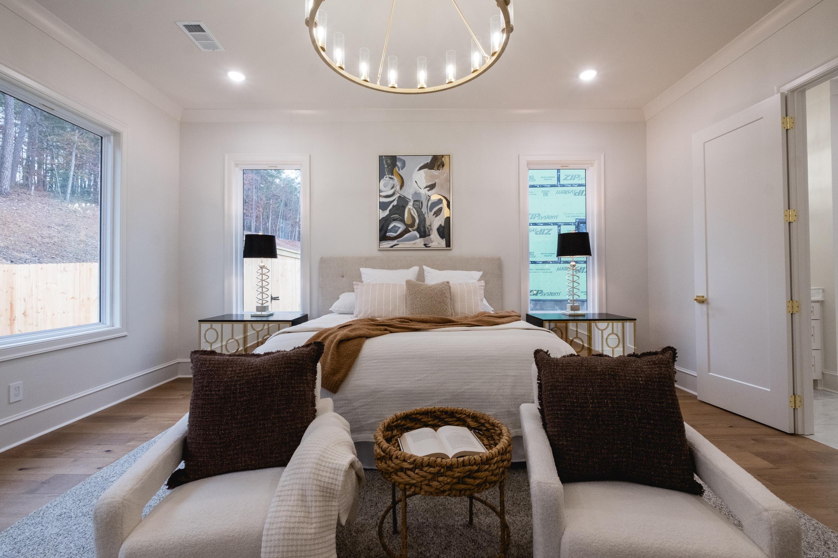 CHENAL VALLEY ABINGTON COURT - Residential