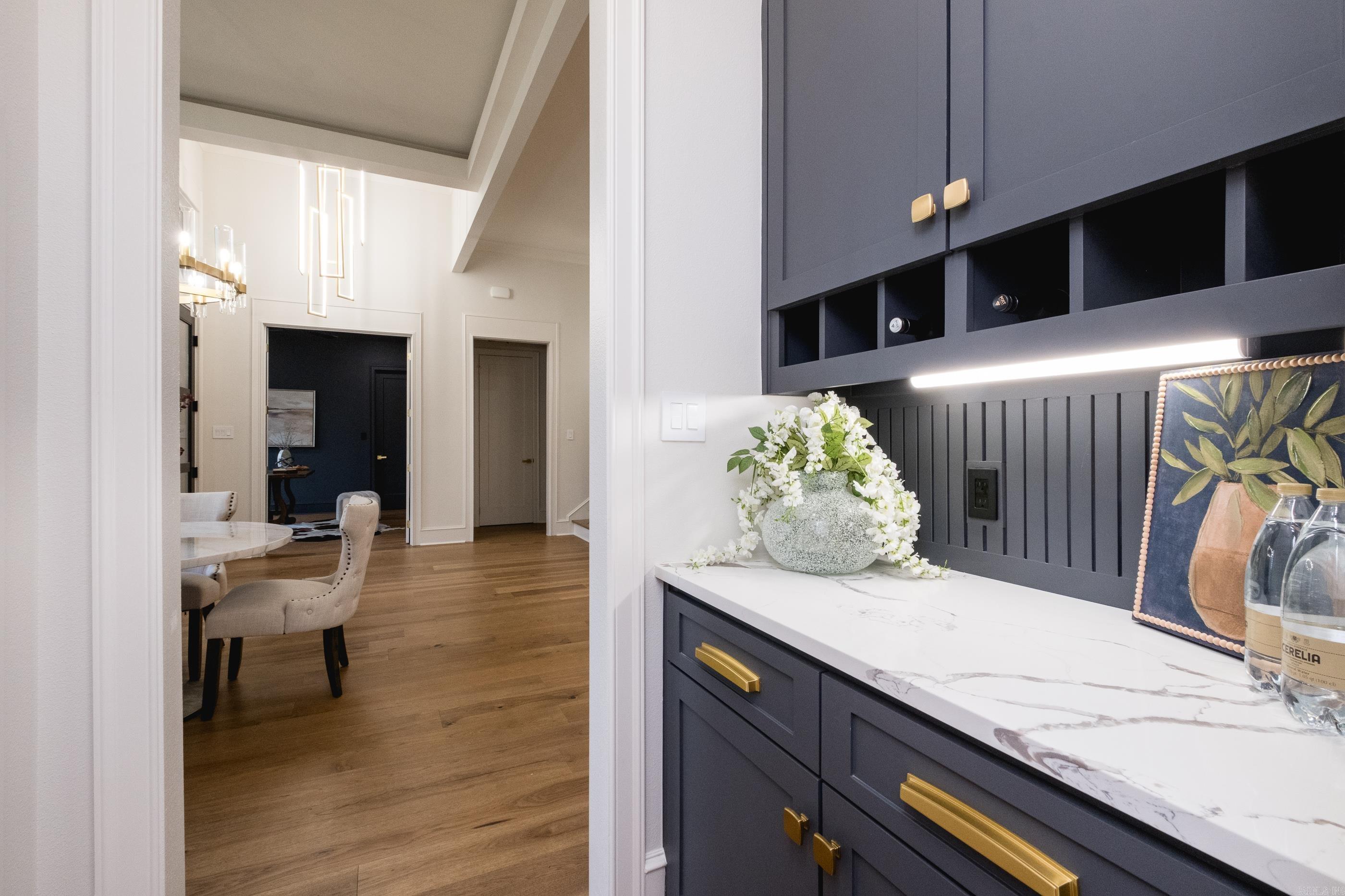 CHENAL VALLEY ABINGTON COURT - Residential