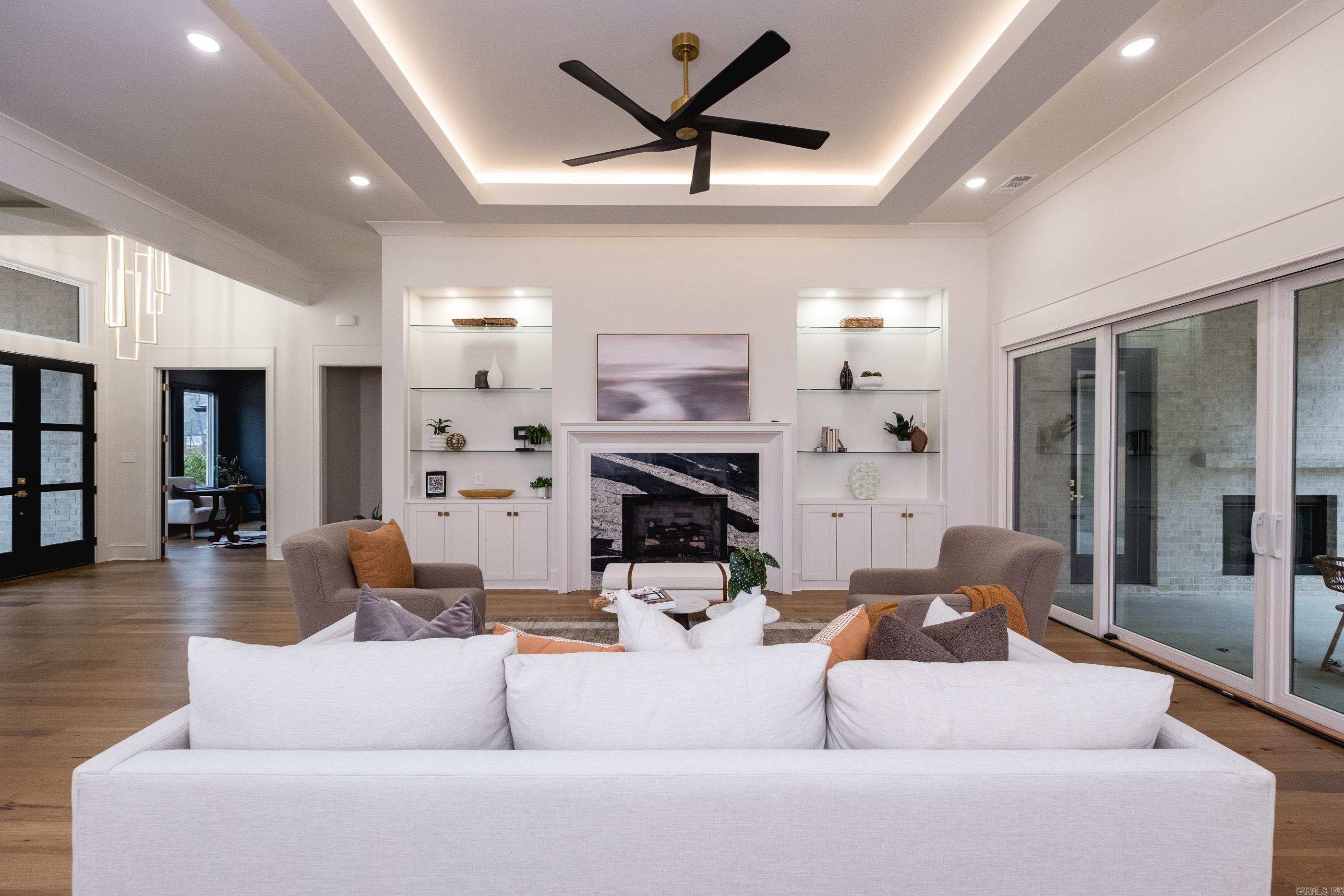 CHENAL VALLEY ABINGTON COURT - Residential