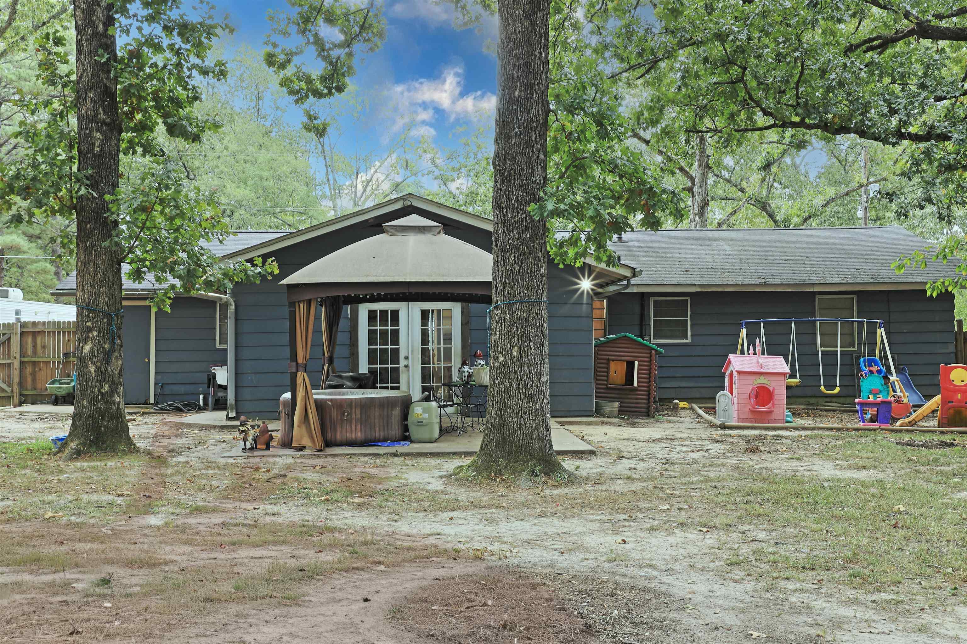 FOREST ACRES ADD - Residential