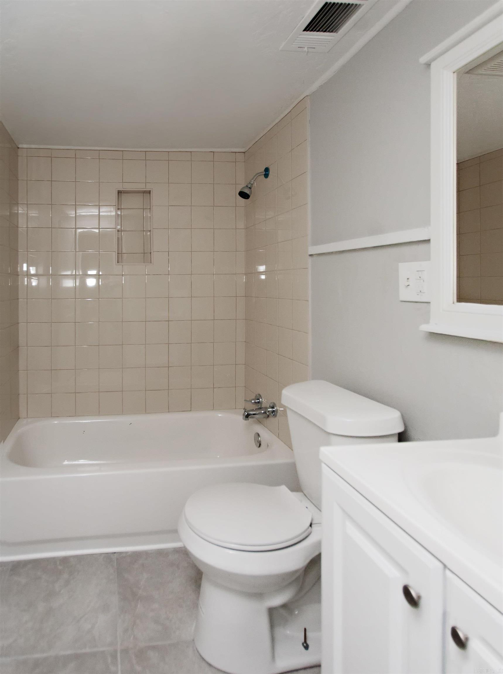 John Barrow-Boyle Park - Residential Lease