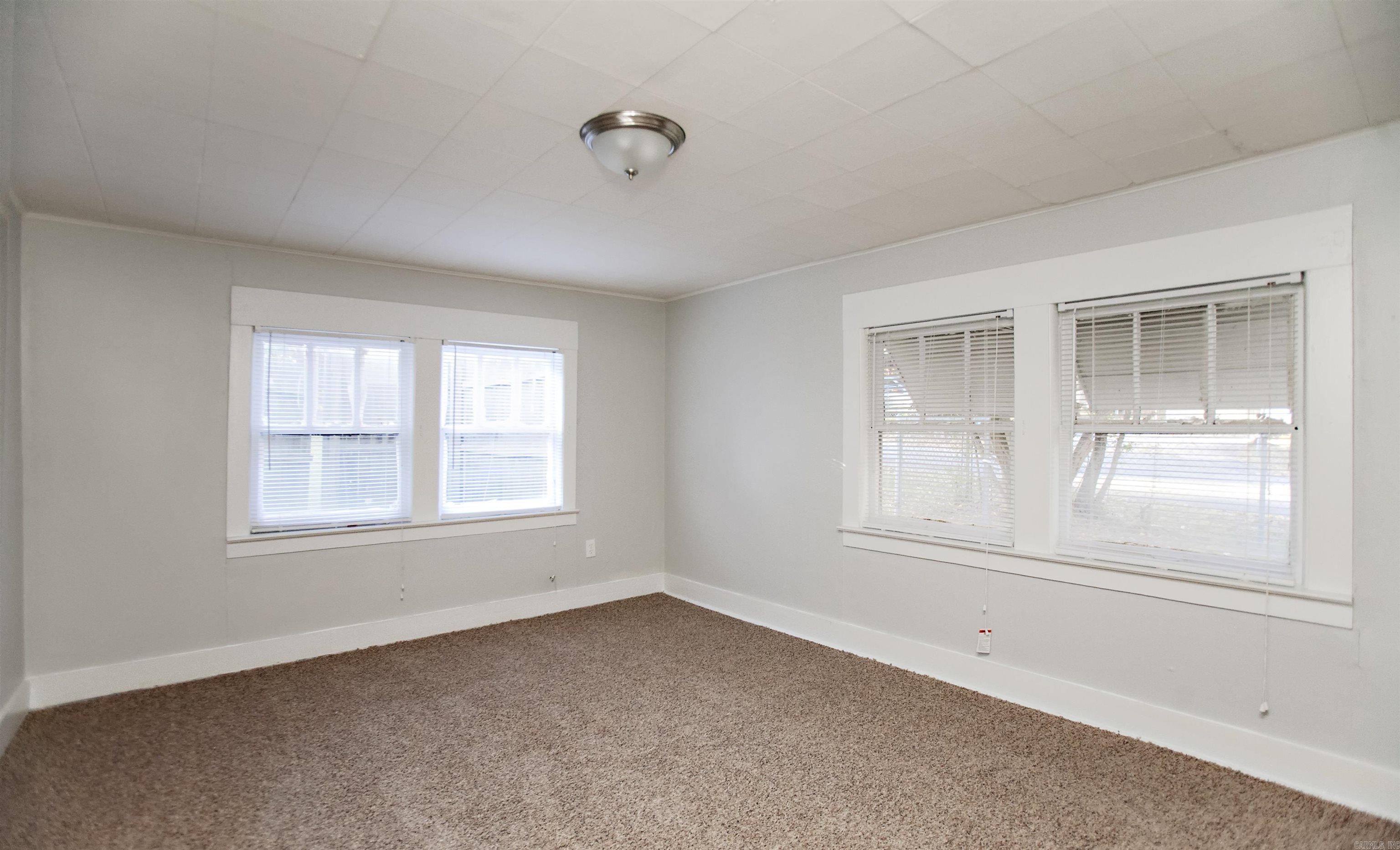 John Barrow-Boyle Park - Residential Lease